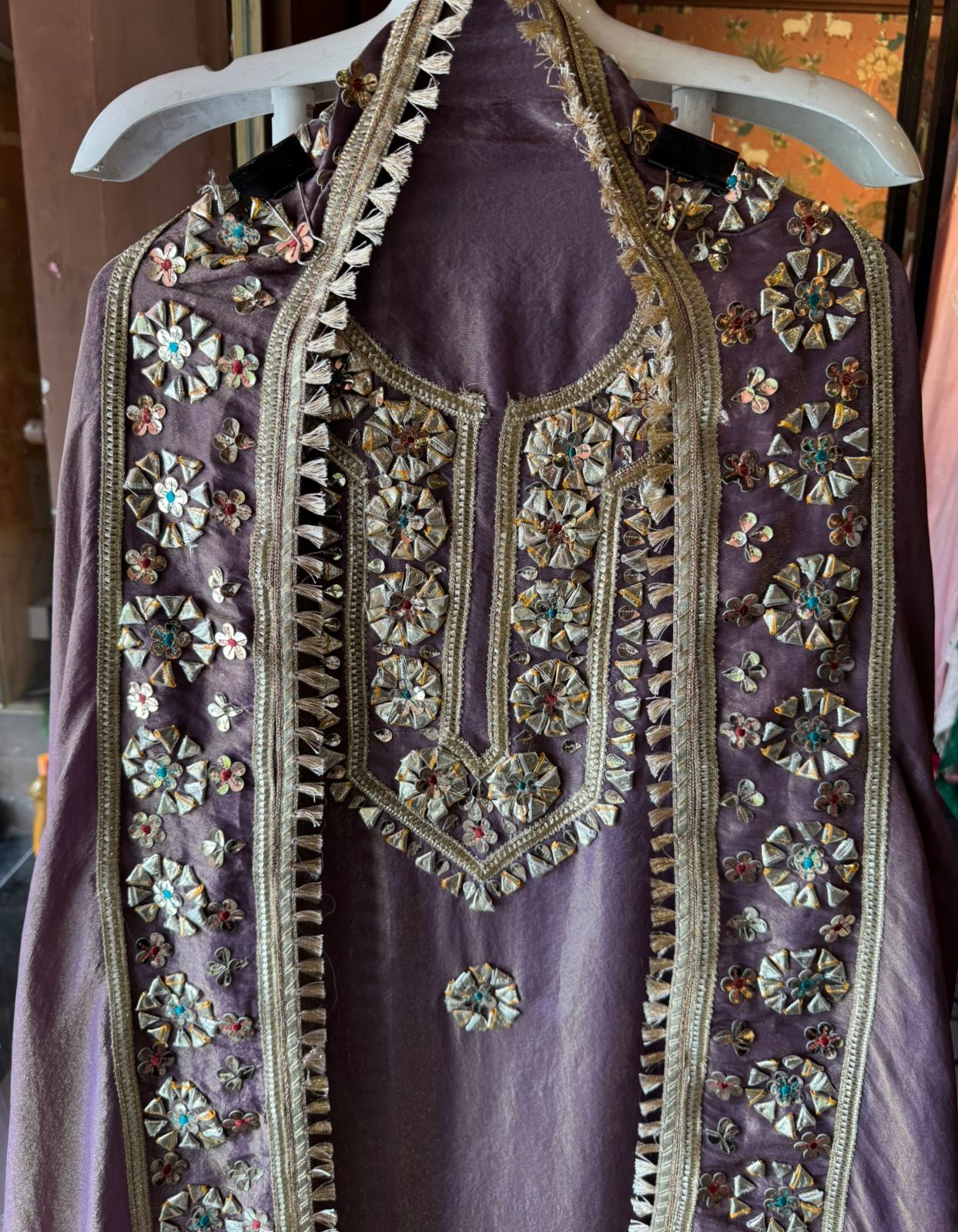 Pure shimmer tissue unstitched suit