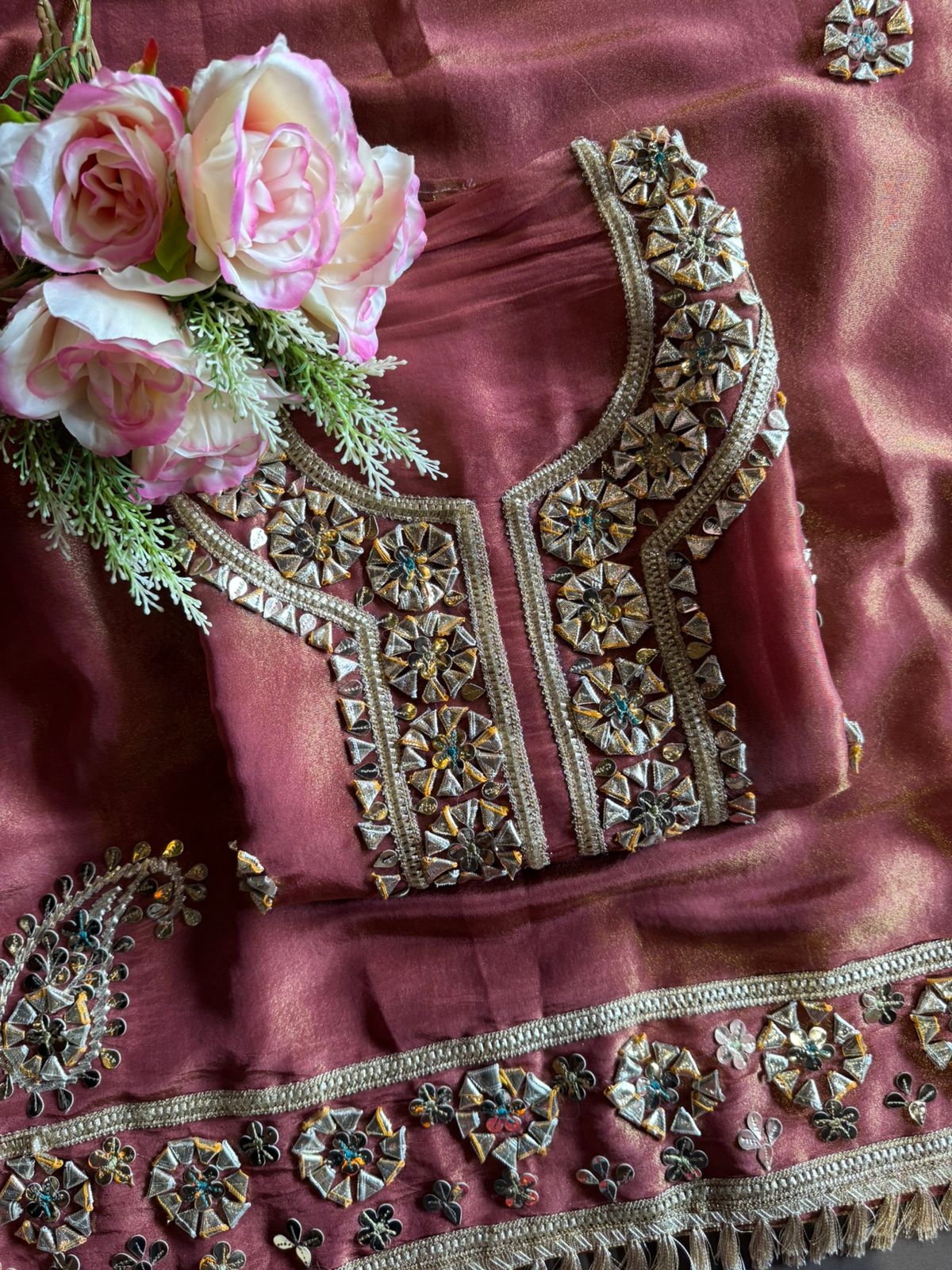 Pure shimmer tissue unstitched suit