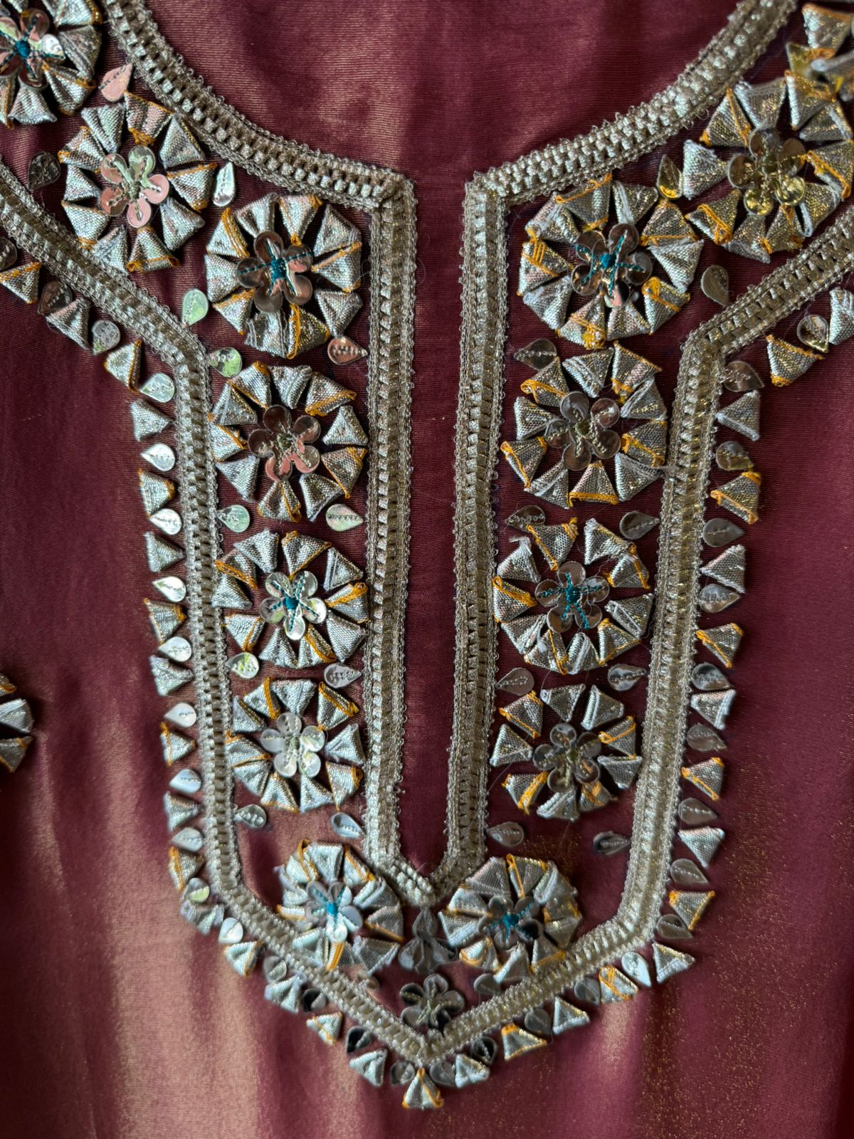 Pure shimmer tissue unstitched suit