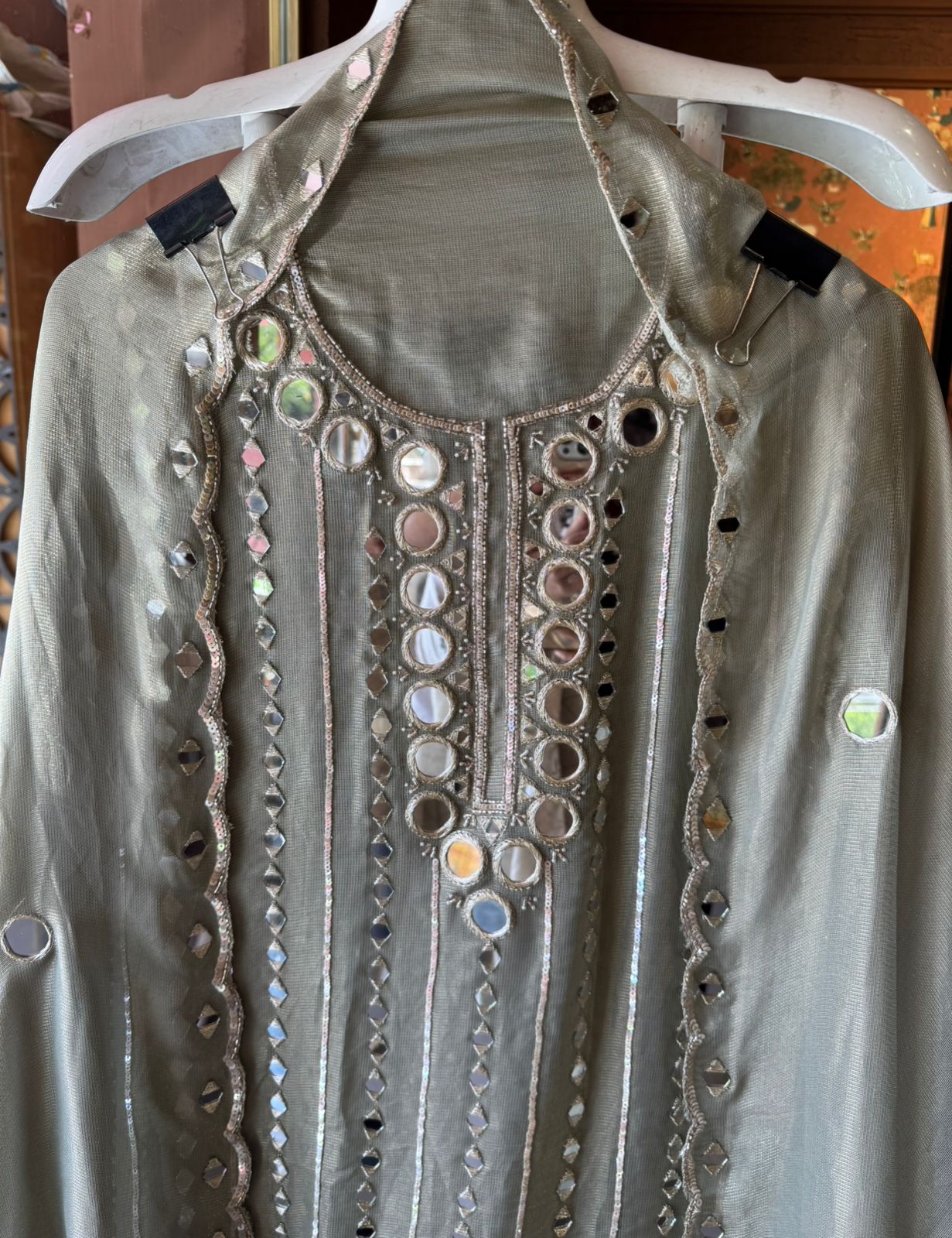 Traditional ethnic Suit