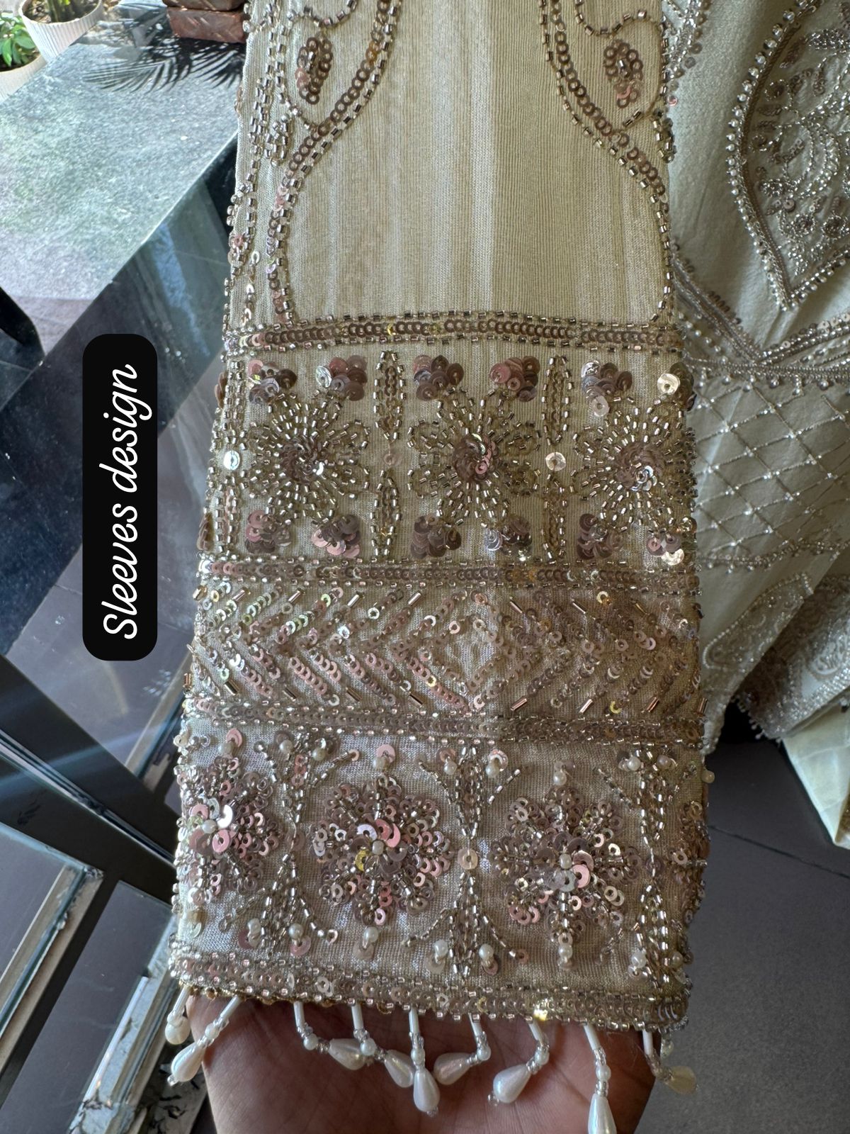 Beautiful cream-beige ethnic suit set