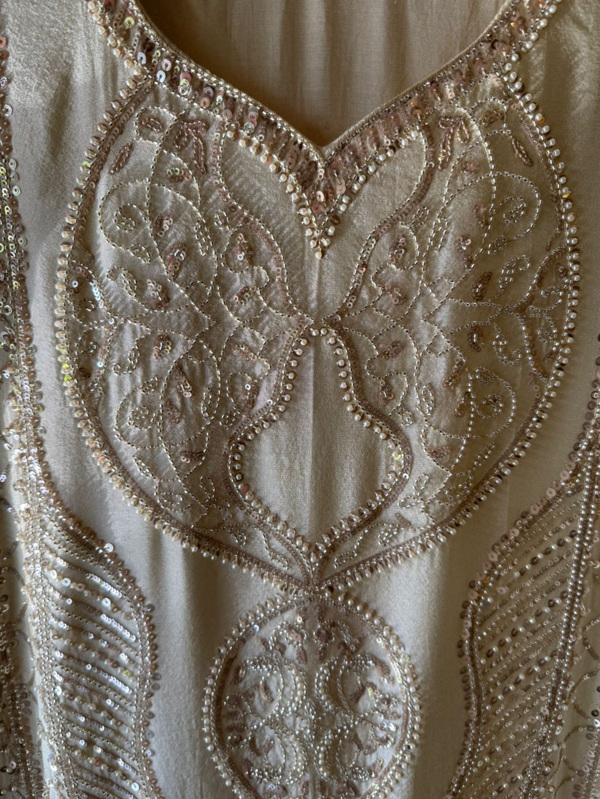 Beautiful cream-beige ethnic suit set