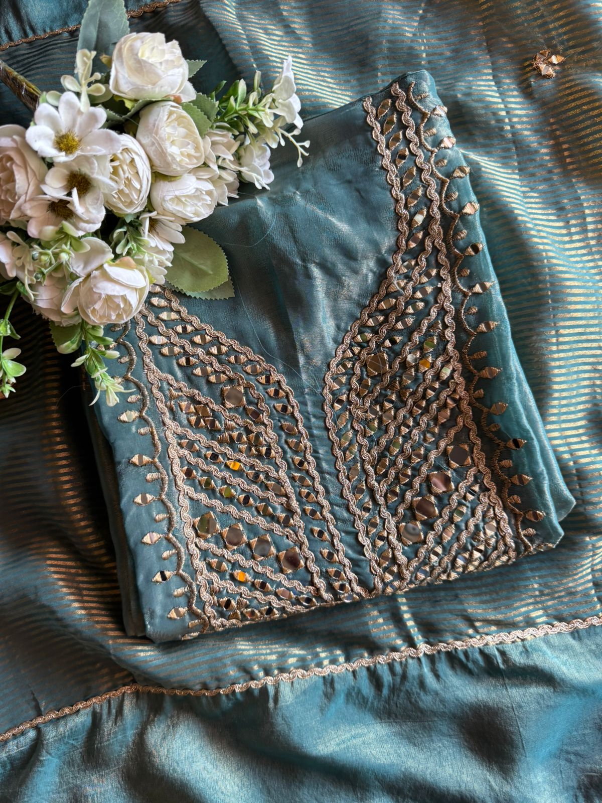 Shimmer tissue Unstitched Suit