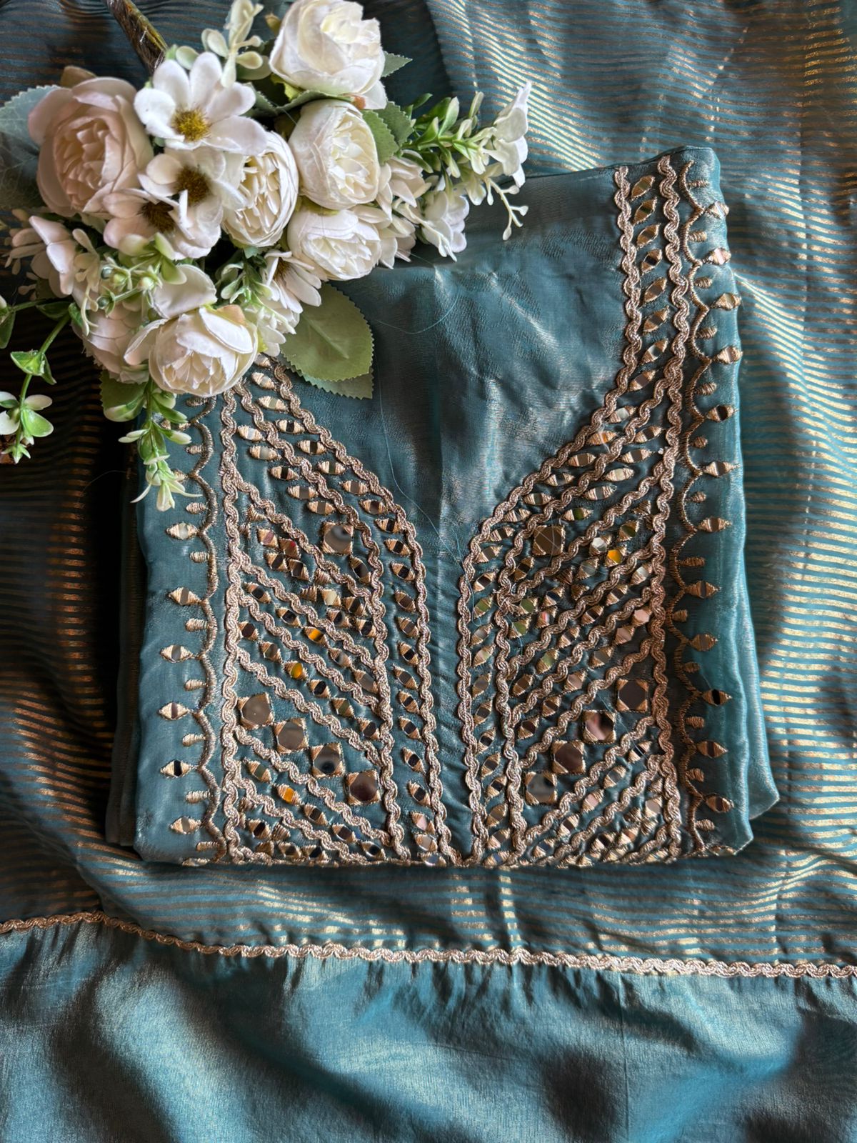 Shimmer tissue Unstitched Suit