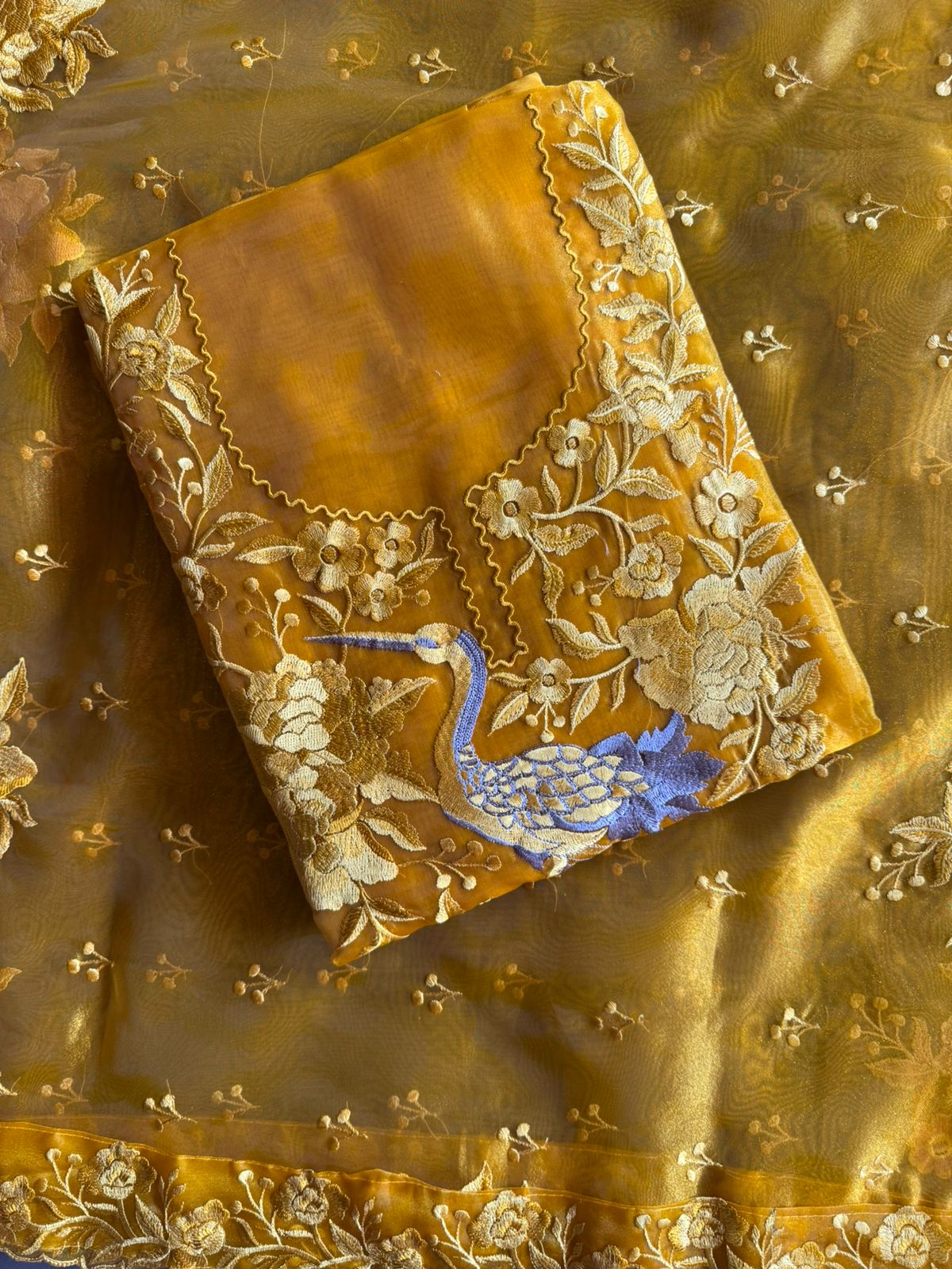 Tissue Unstitched Suit