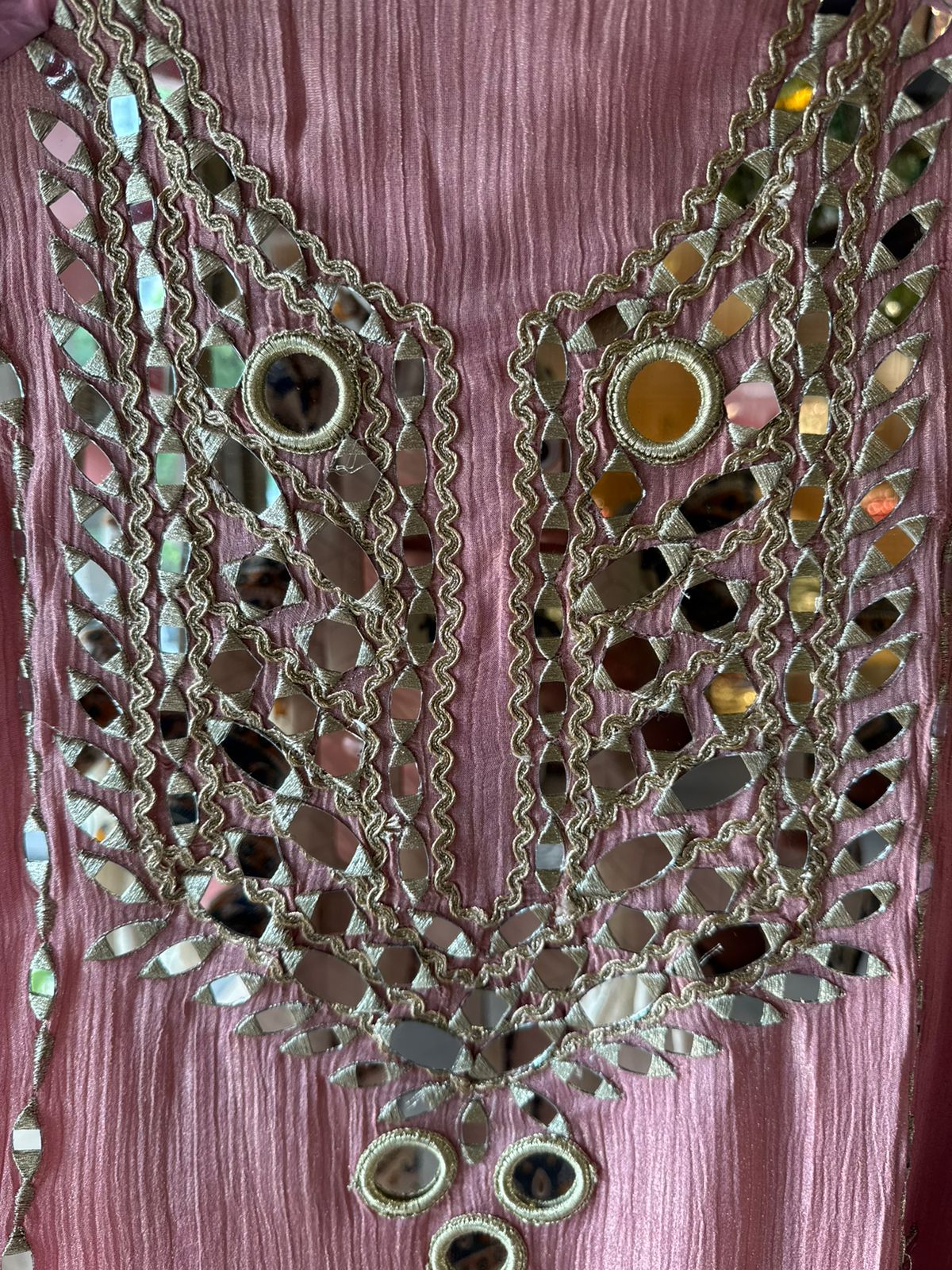 Crushed tissue shirt