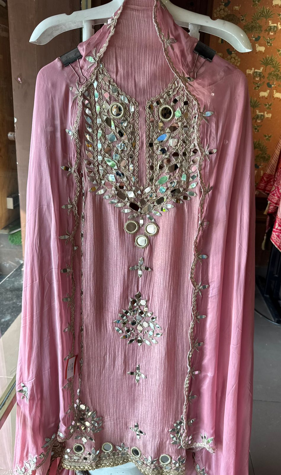 Crushed tissue shirt