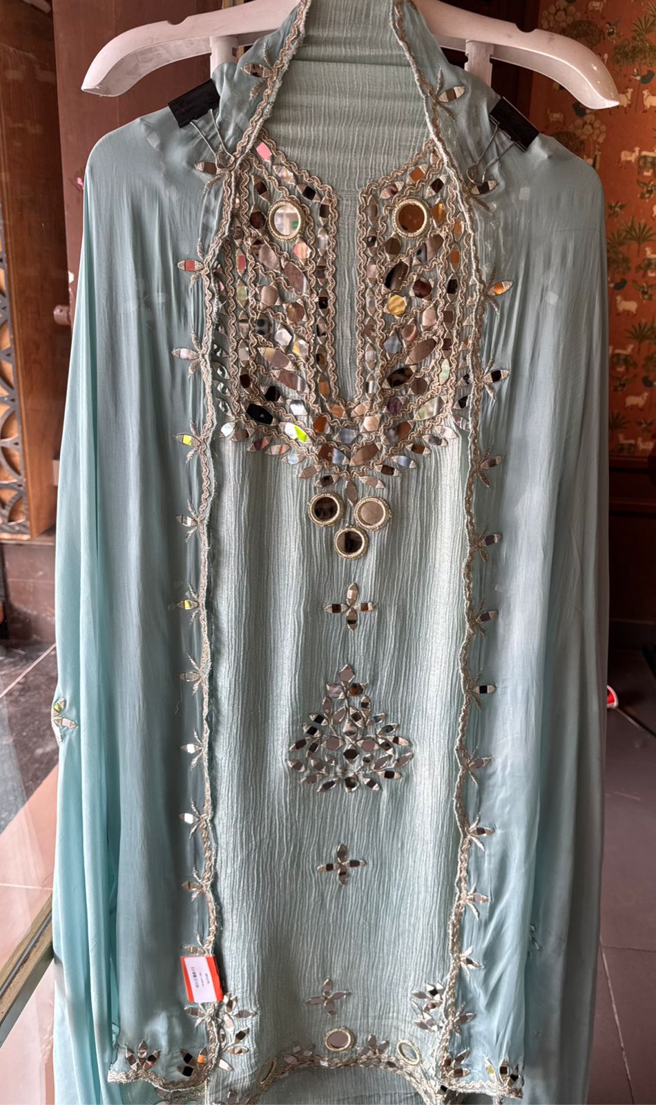 Crushed tissue shirt