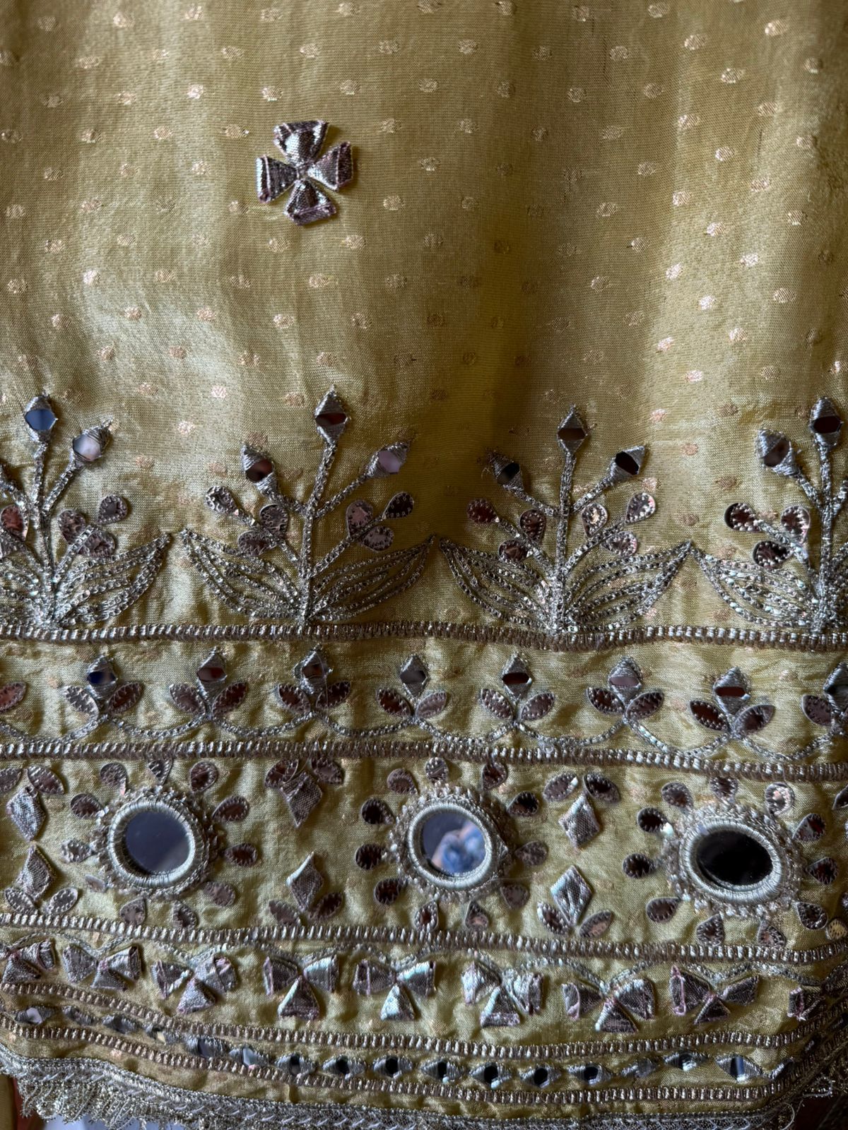 Self woven tissue unstitched Shirt