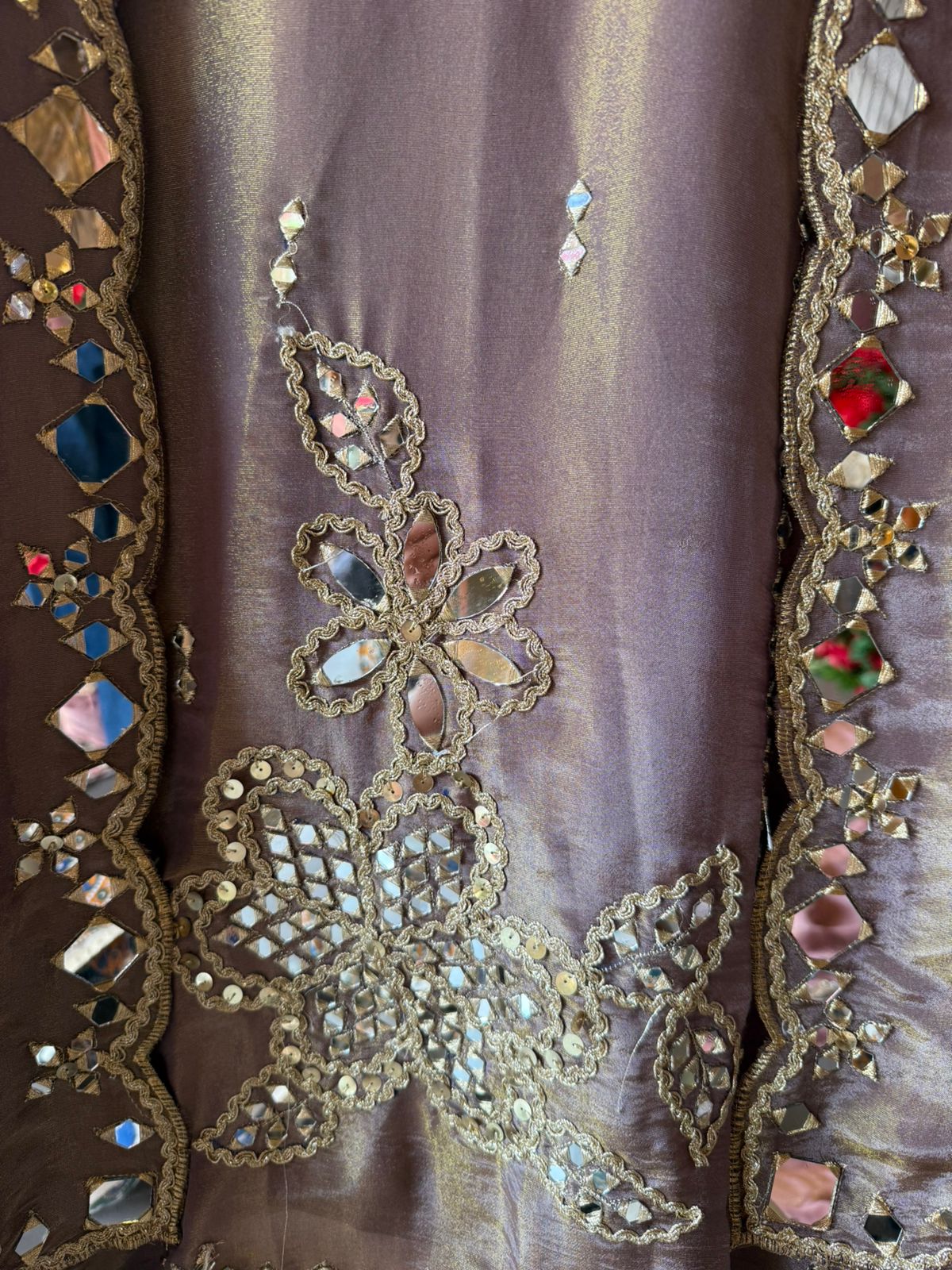 Shimmer Soft tissue shirt