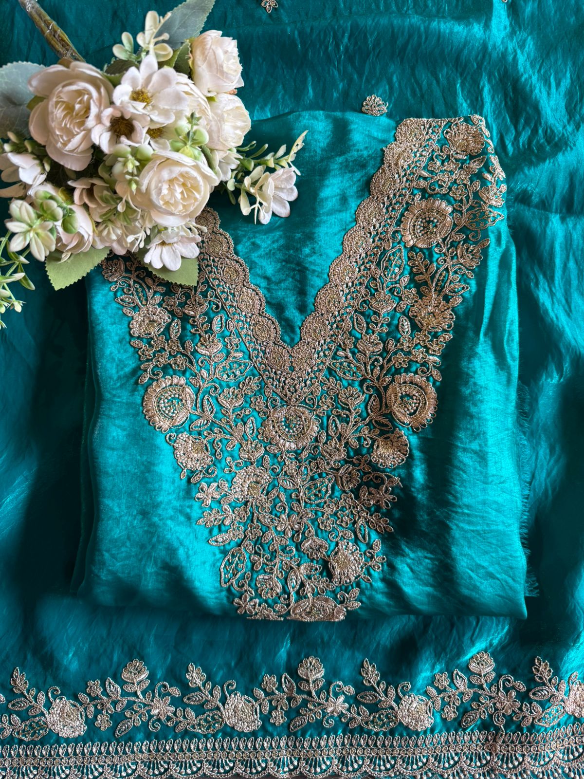 Glass Silk Unstitched Suit