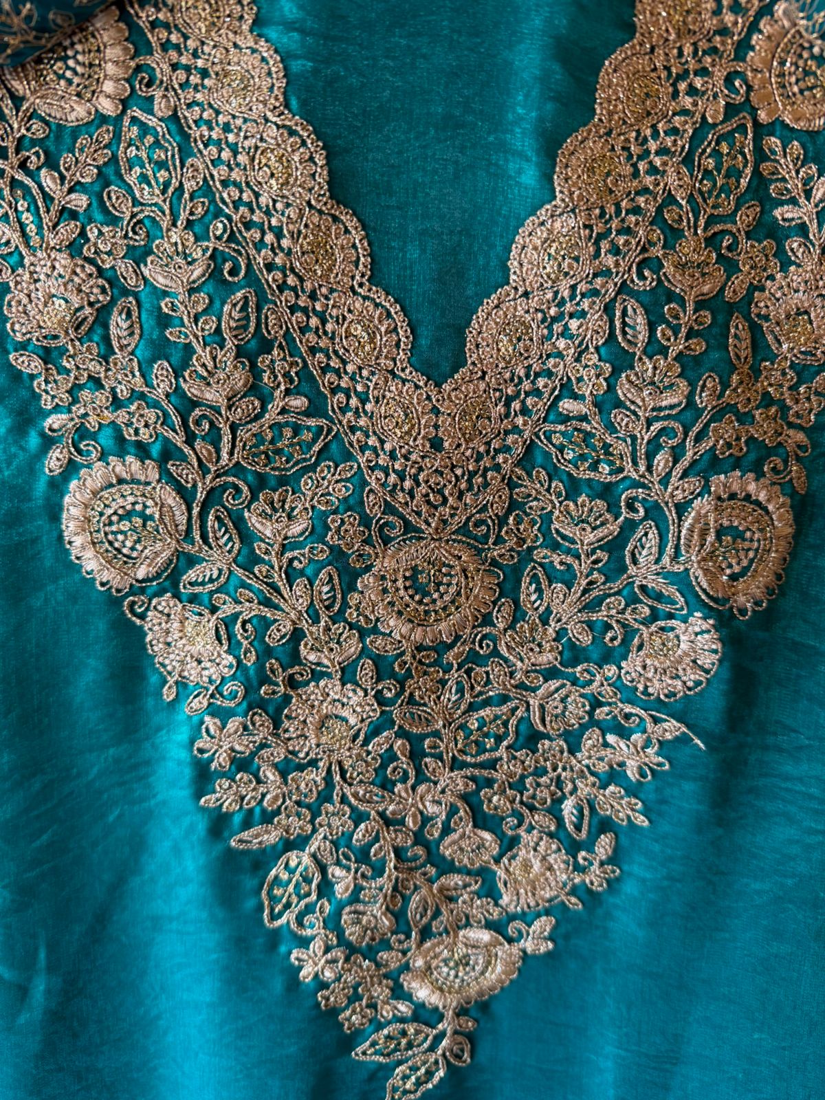 Glass Silk Unstitched Suit