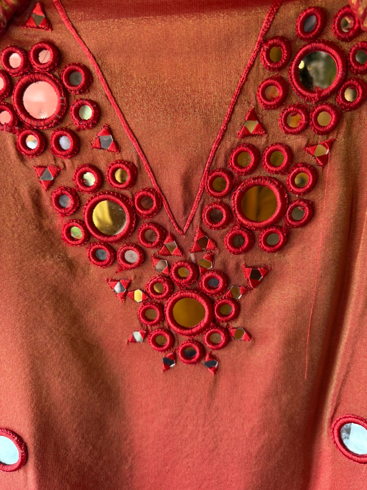 Shimmer tissue unstitched Suits