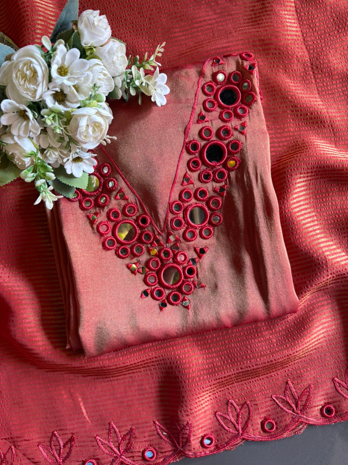 Shimmer tissue unstitched Suits