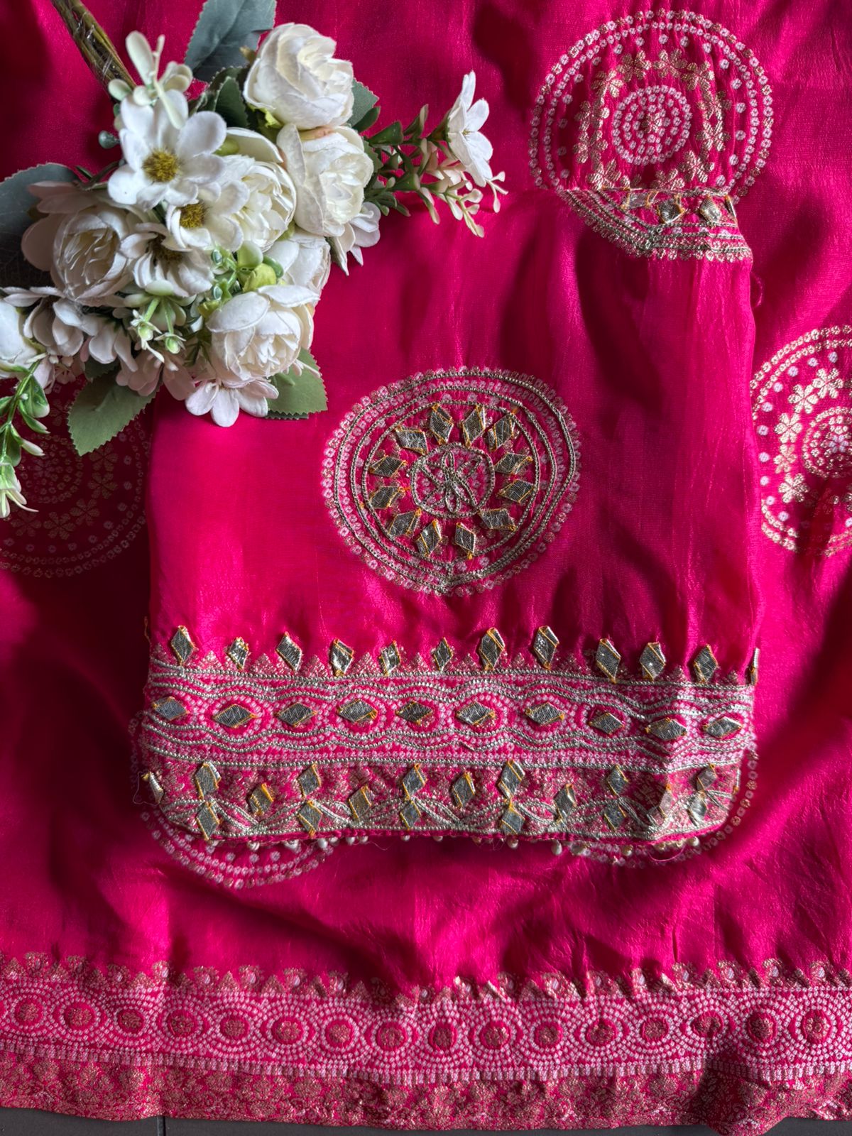 Seautiful festive ethnic suit
