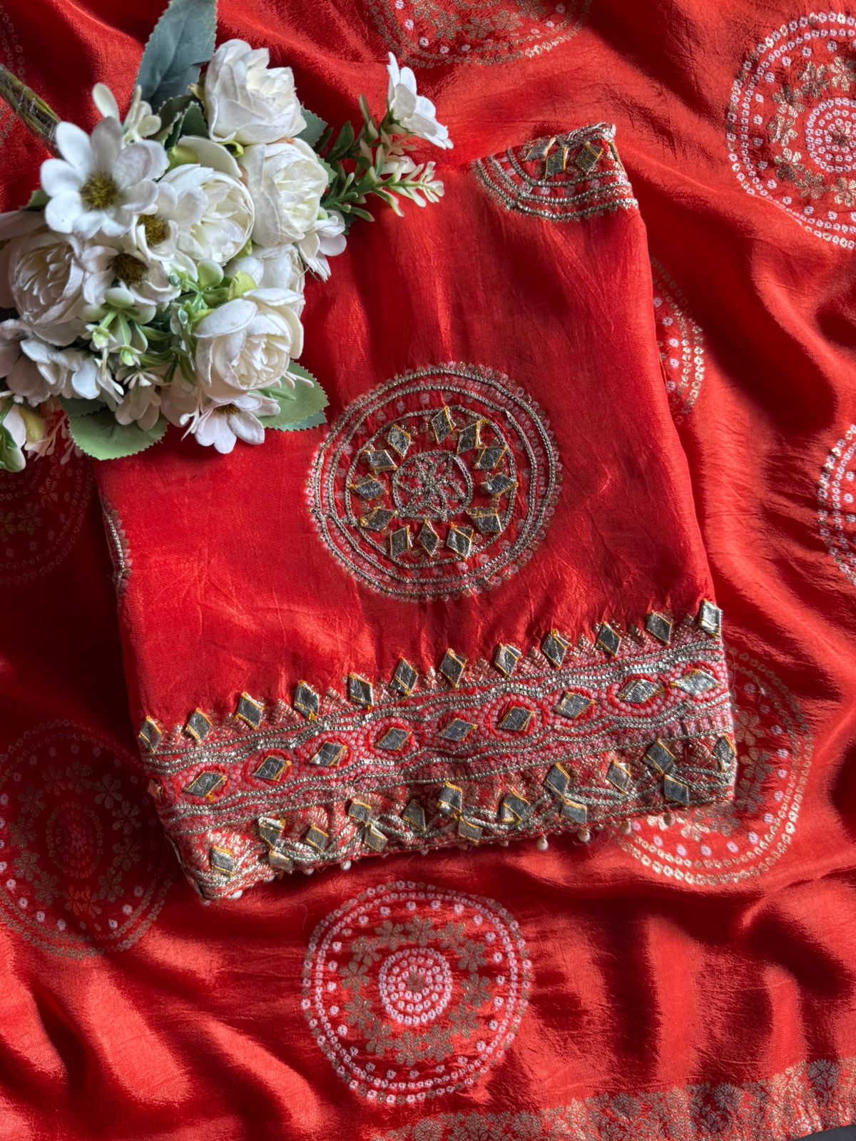 Seautiful festive ethnic suit