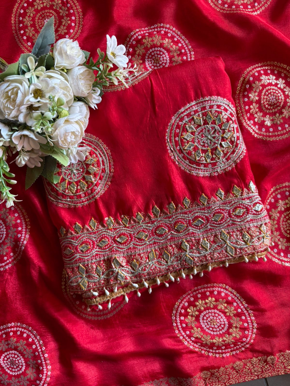 Seautiful festive ethnic suit