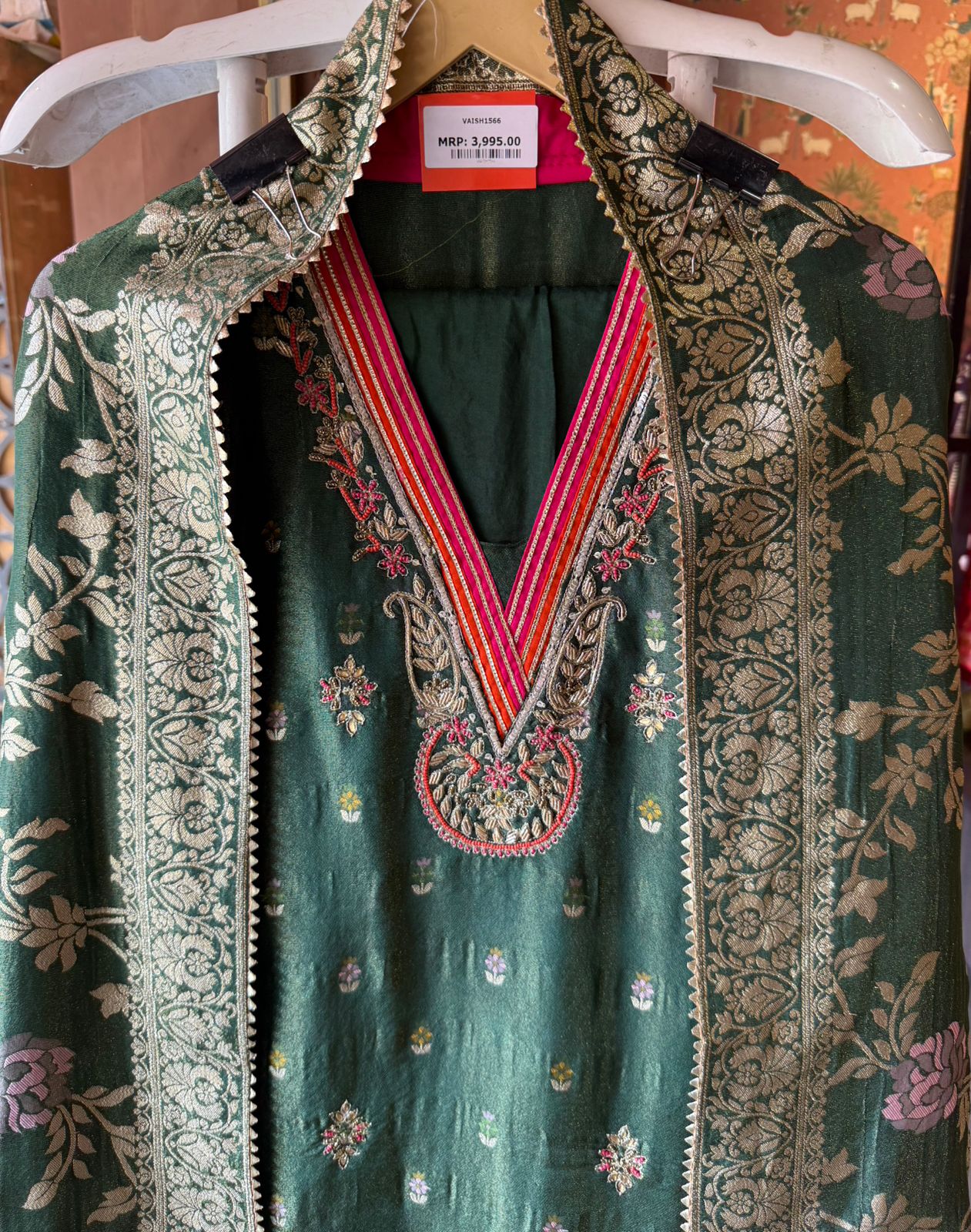 Beautiful ethnic unstitched tissue suit