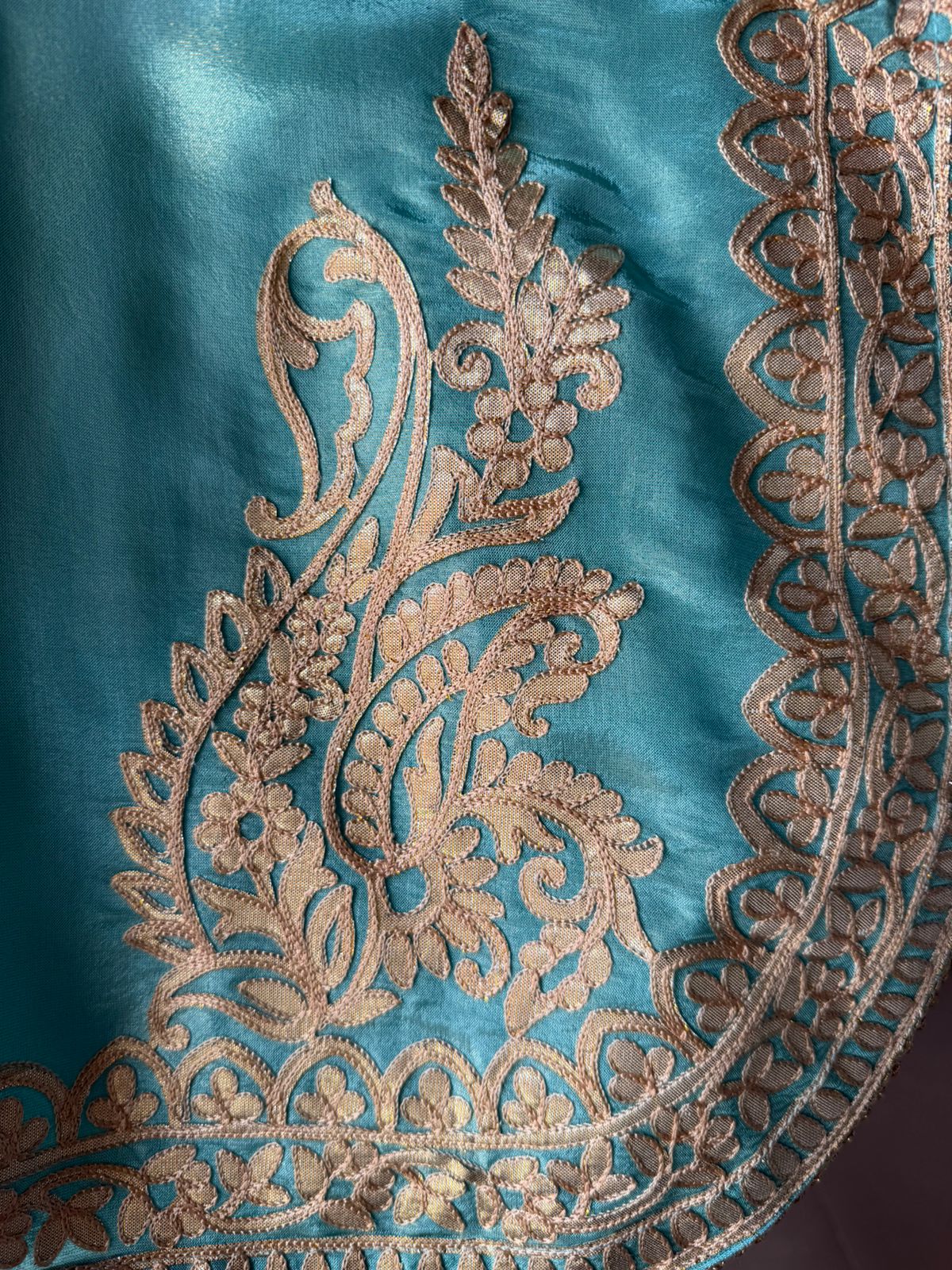 Shimmer tissue Long coord set