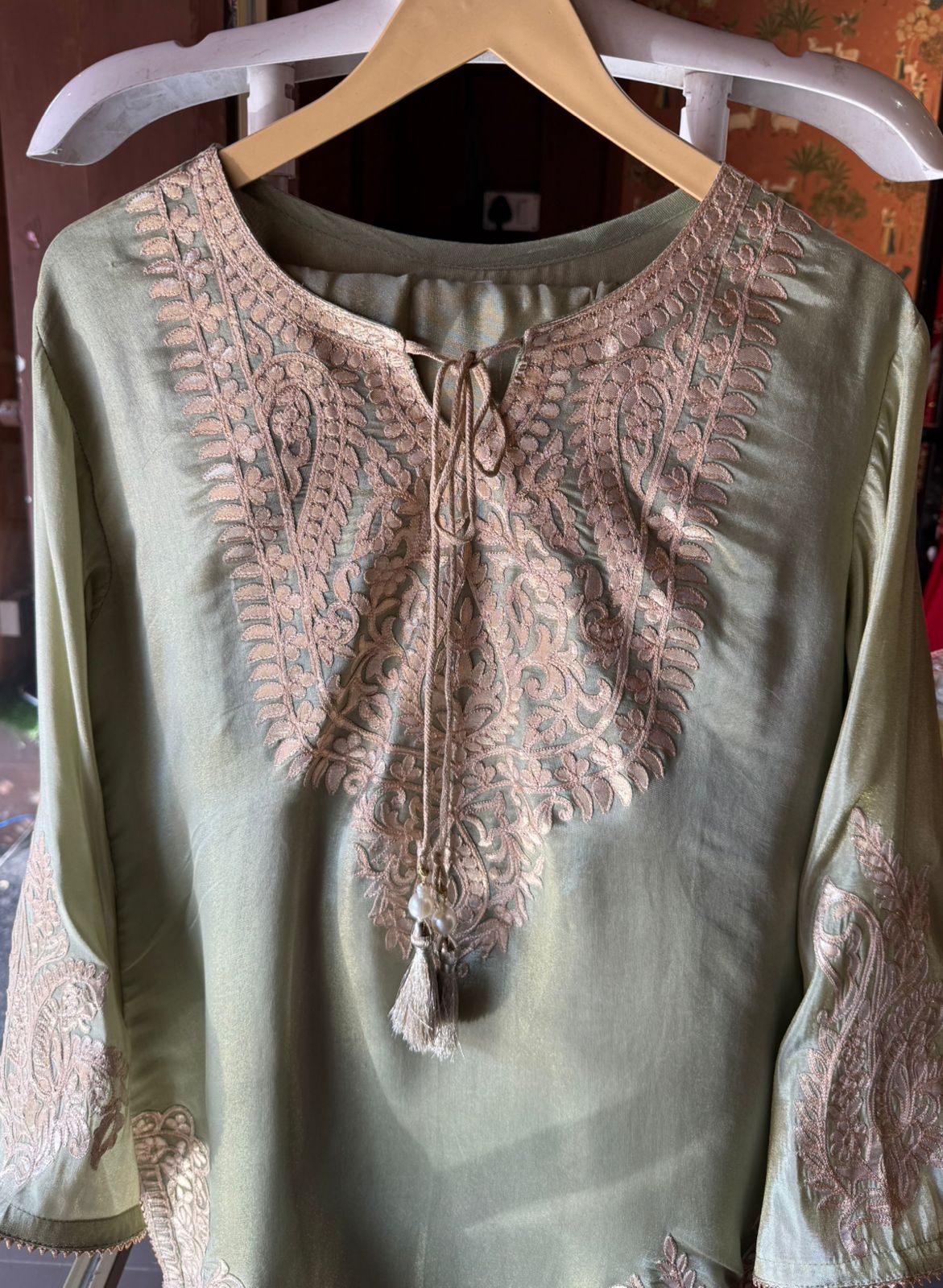 Shimmer tissue Long coord set