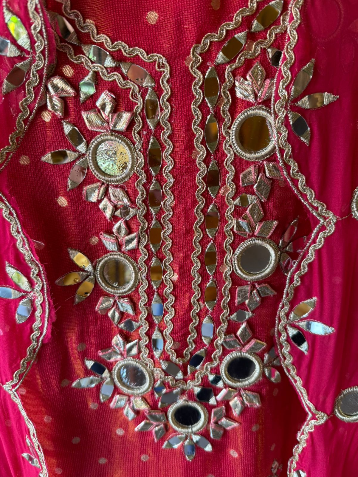 Shimmer Soft tissue booti shirt