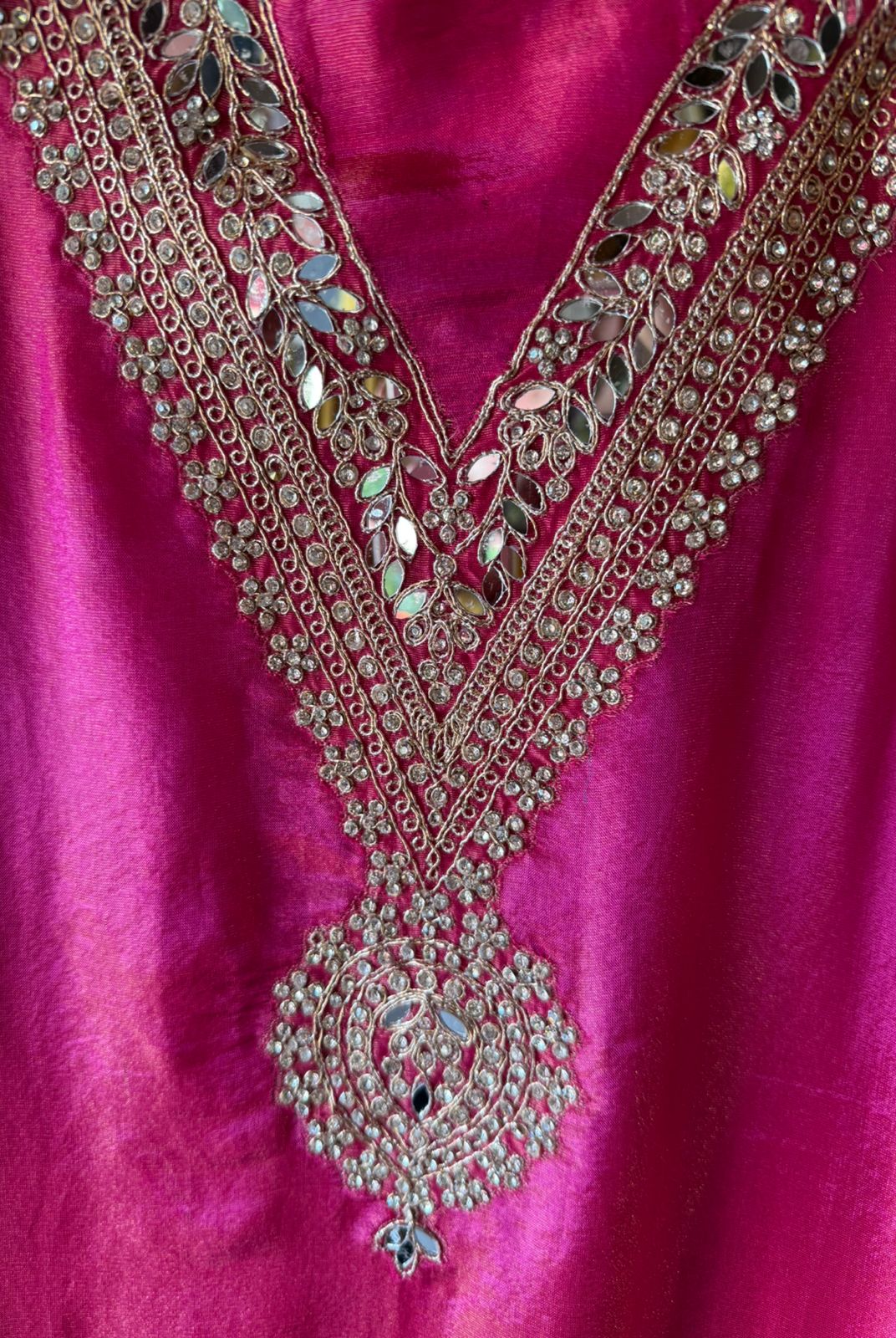 Tissue fabric with a lustrous finish