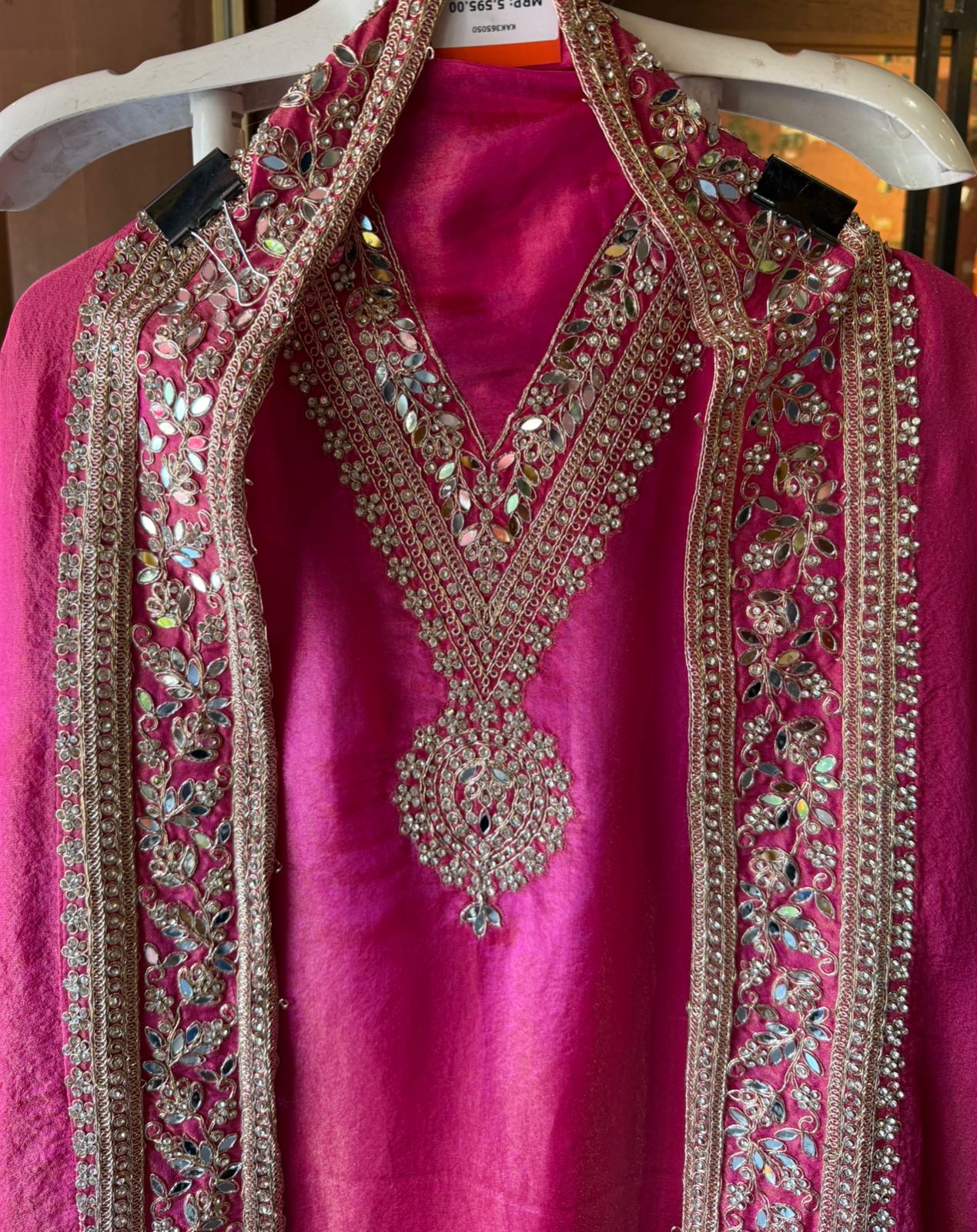 Tissue fabric with a lustrous finish