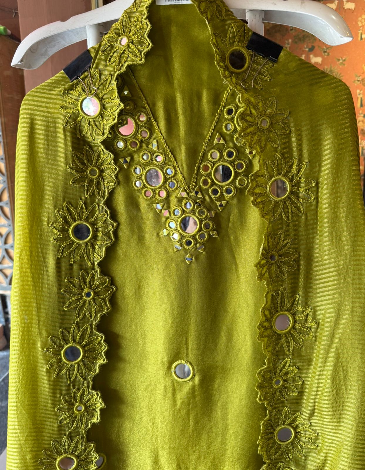 Shimmer tissue unstitched Suits