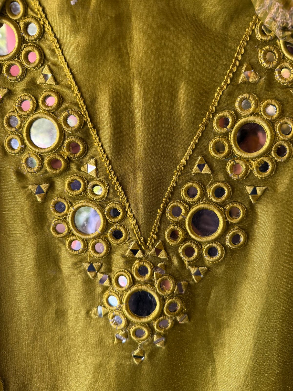 Shimmer tissue unstitched Suits