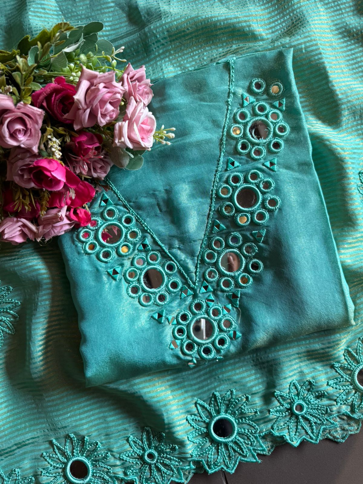 Shimmer tissue unstitched Suits