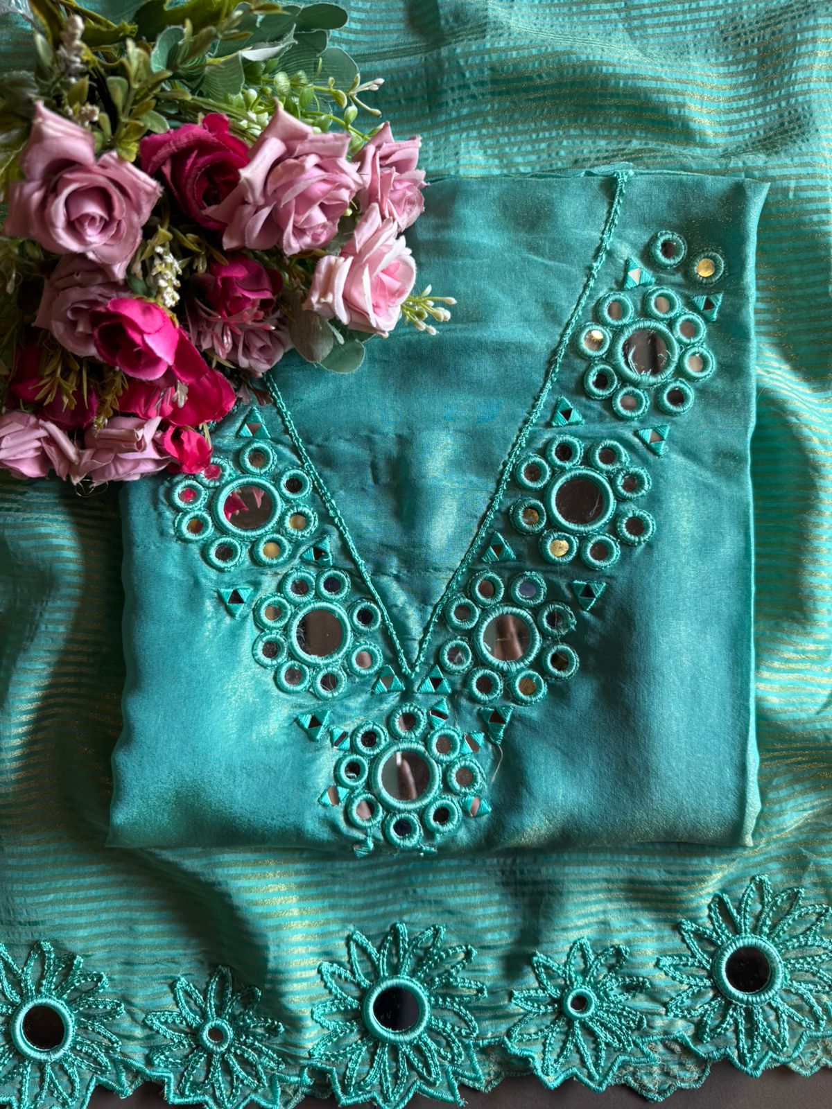 Shimmer tissue unstitched Suits