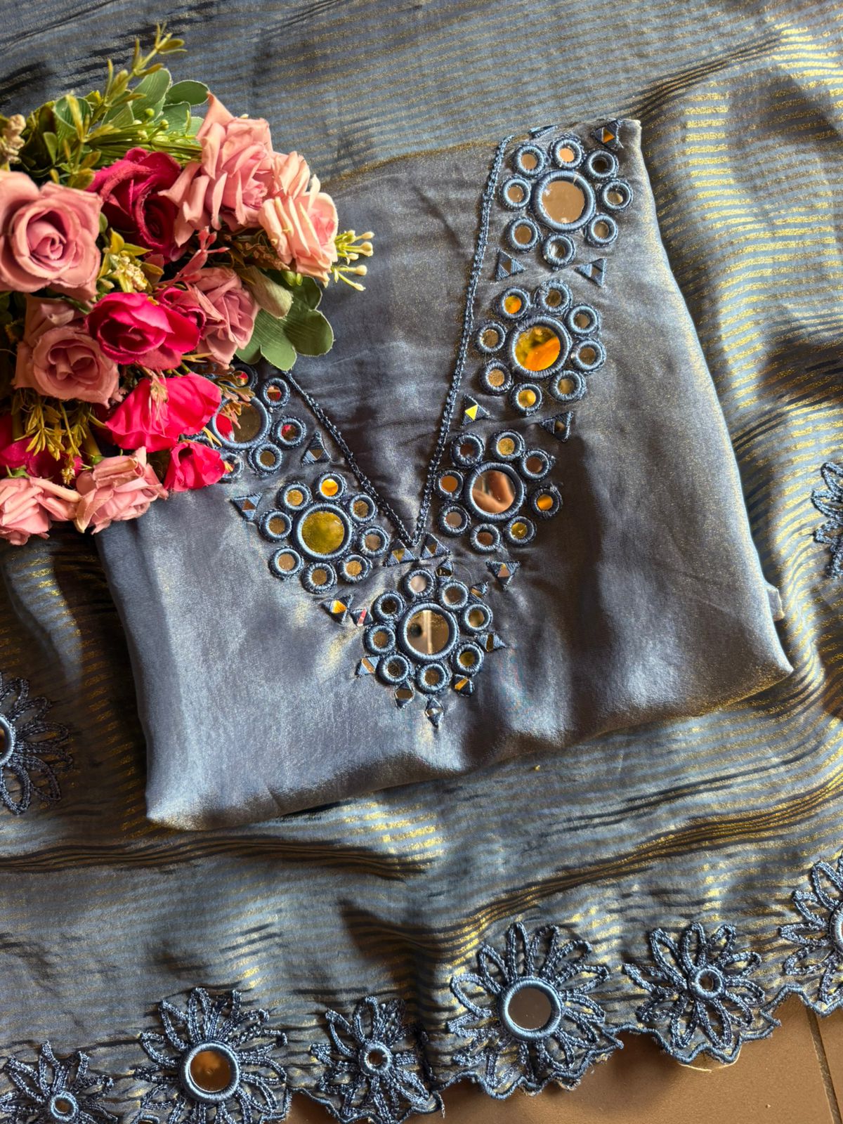 Shimmer tissue unstitched Suits