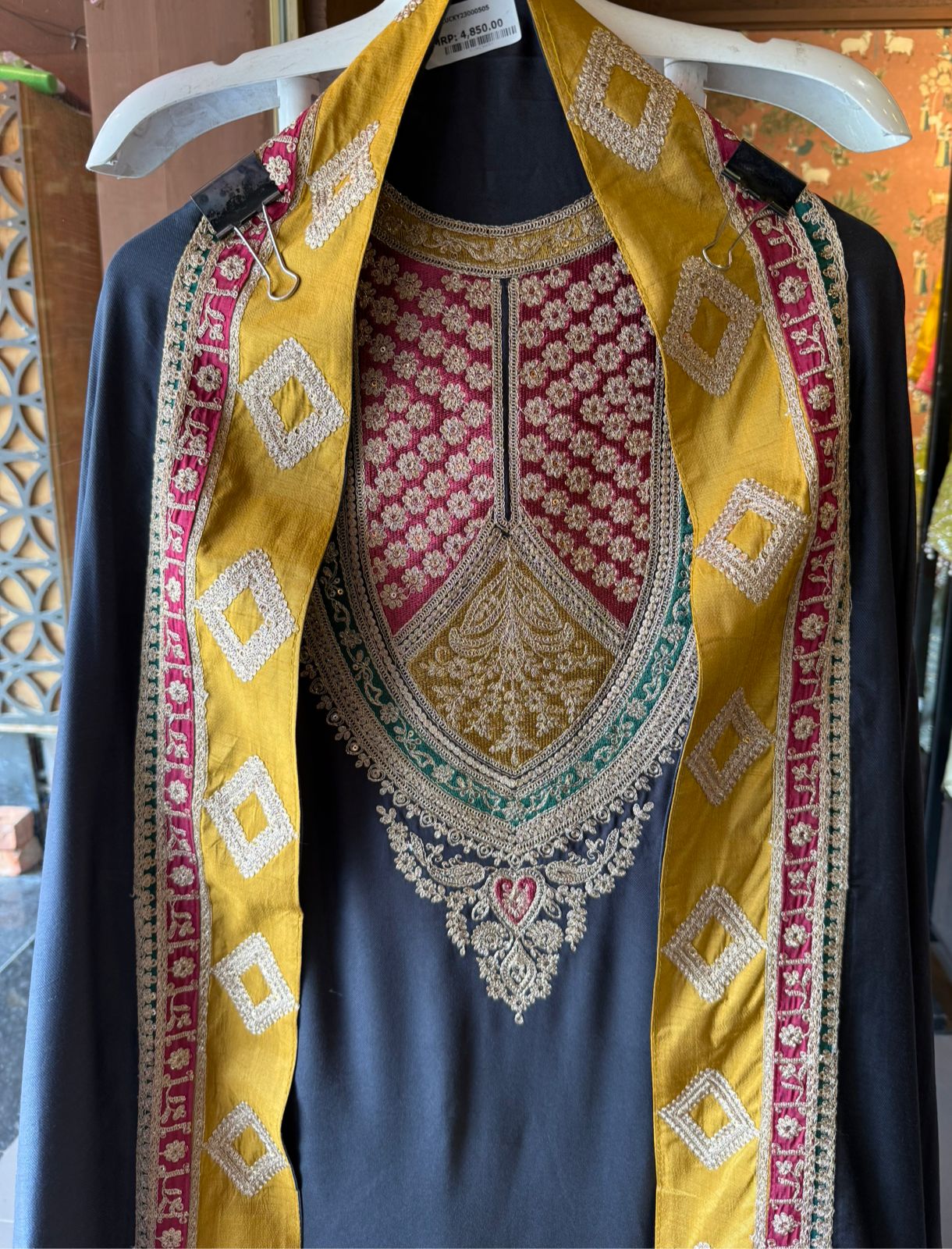 elegance and richness pashmina Suits