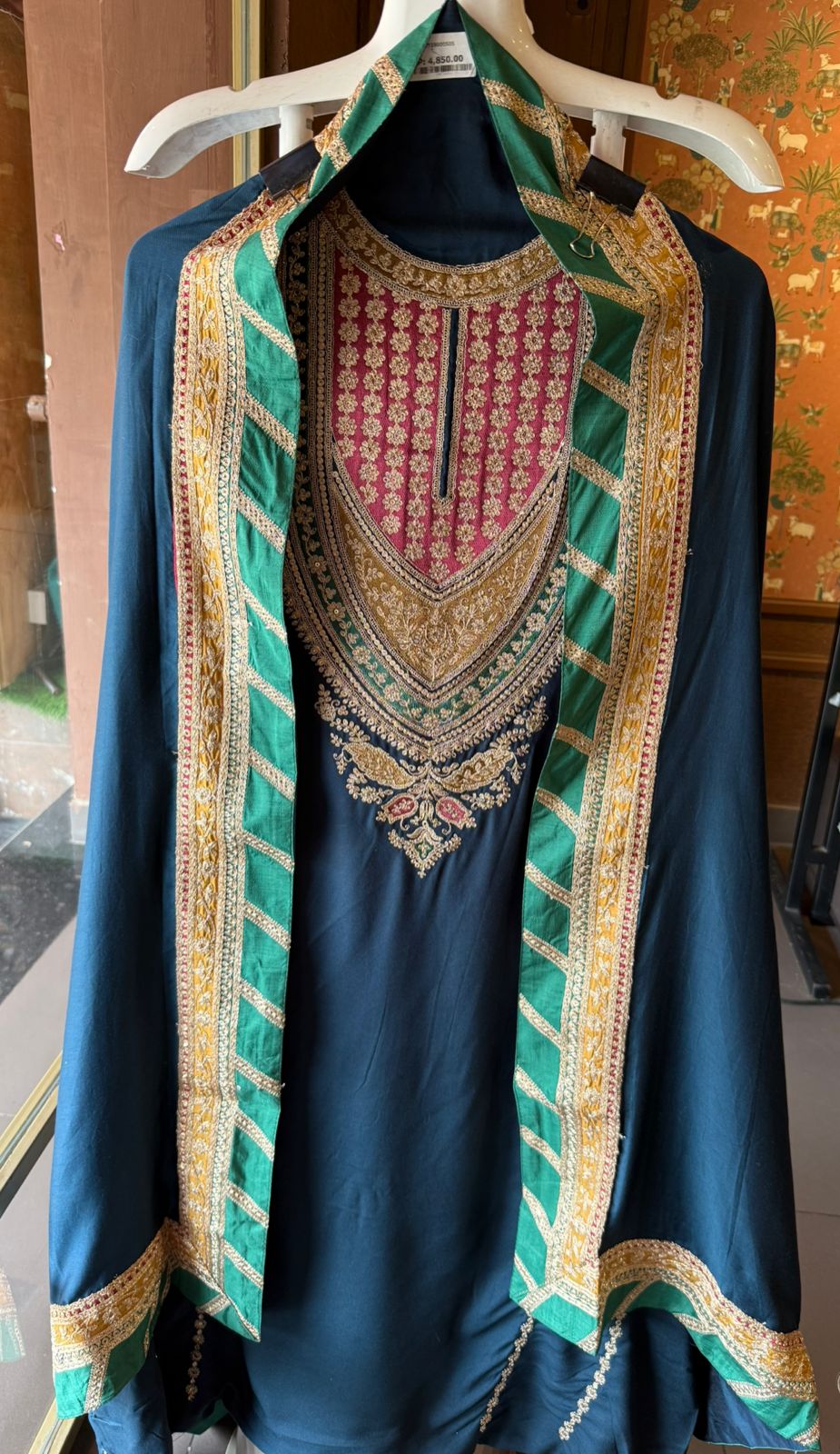 elegance and richness pashmina Suits