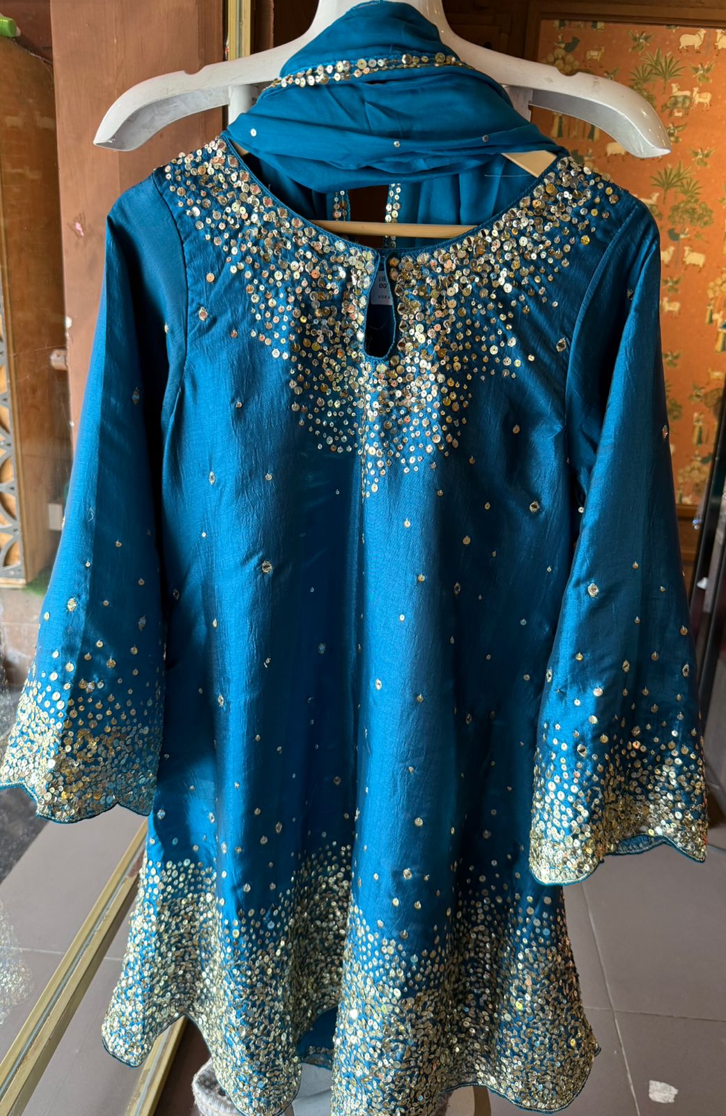 Beautiful stitched Suit