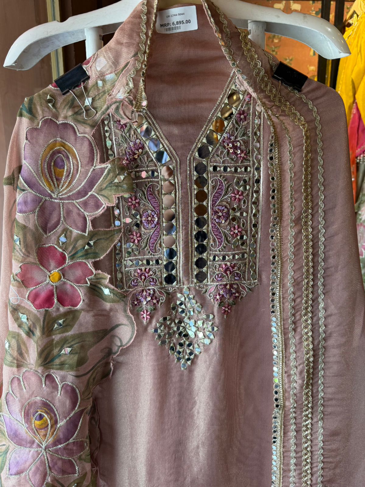 Tissue unstitched Suit set