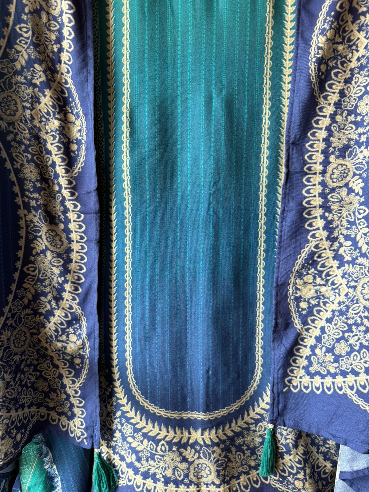 Viscose pashmina digitally printed