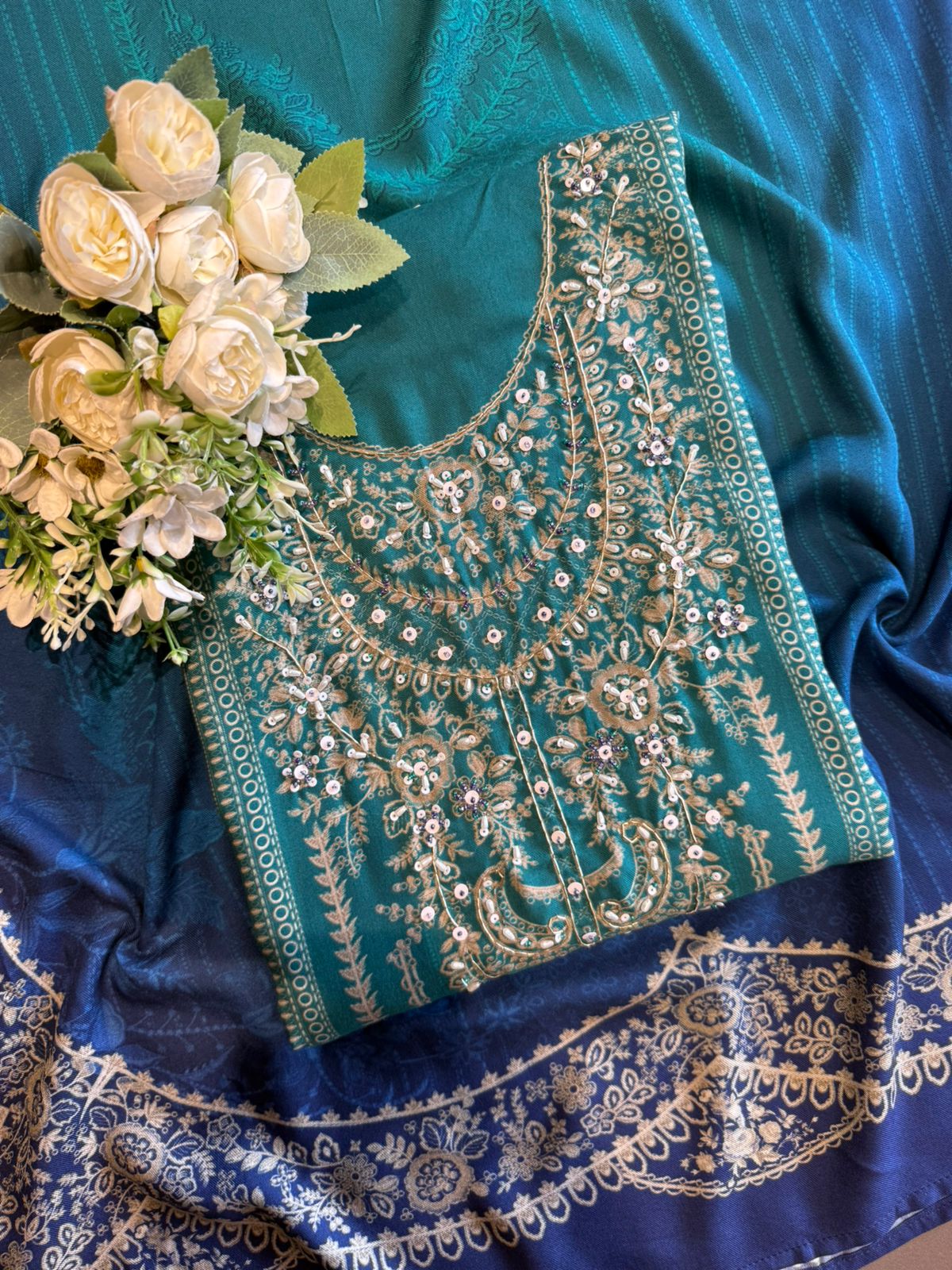 Viscose pashmina digitally printed