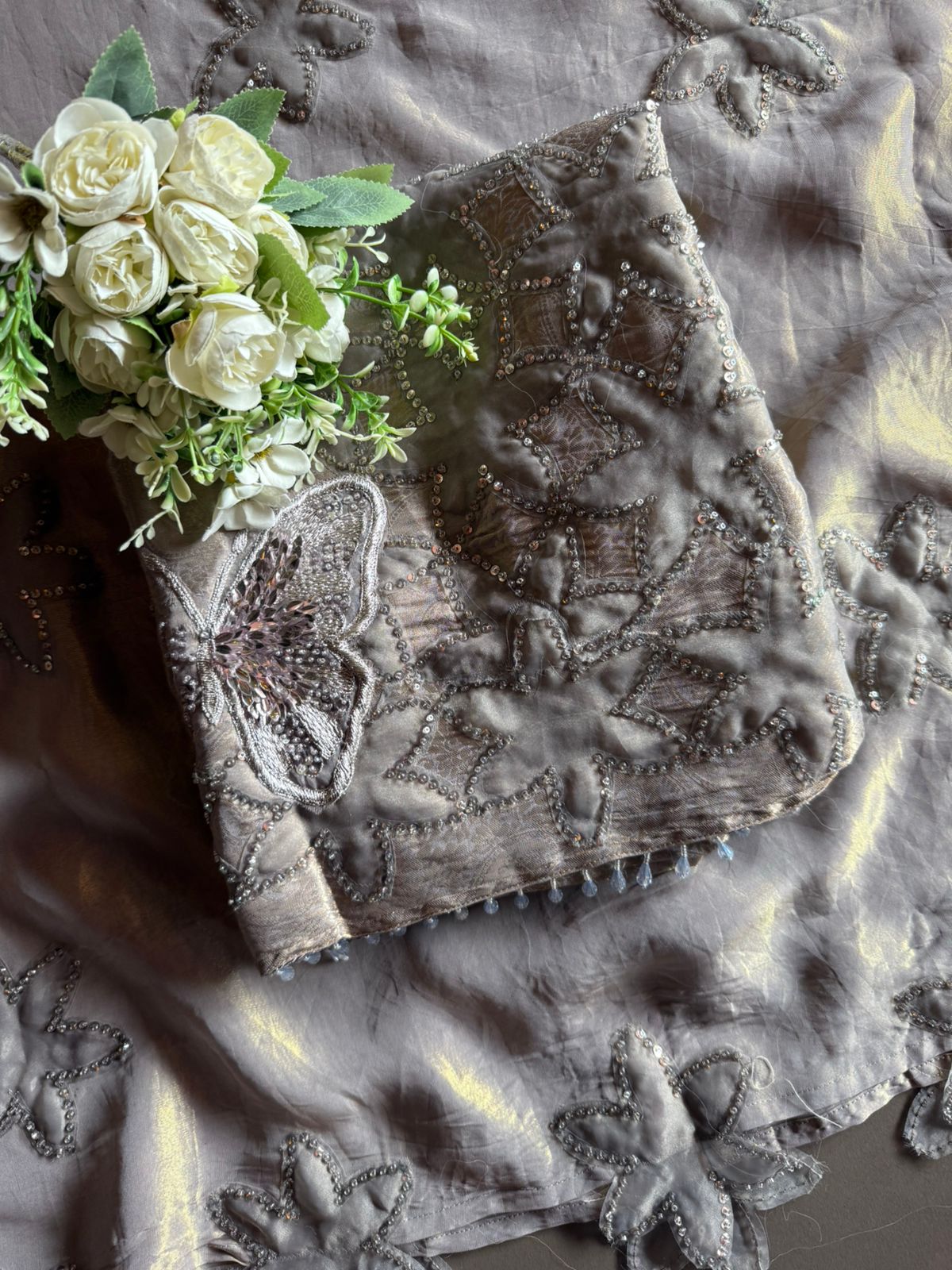 new designer wear Unstitched suit