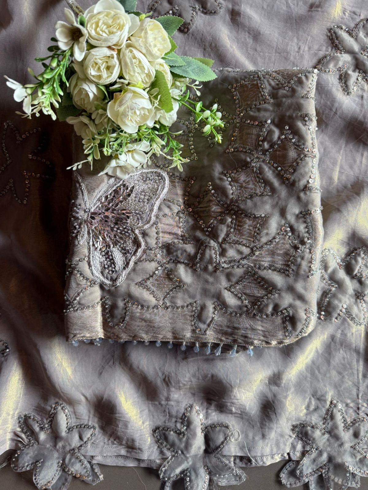 new designer wear Unstitched suit