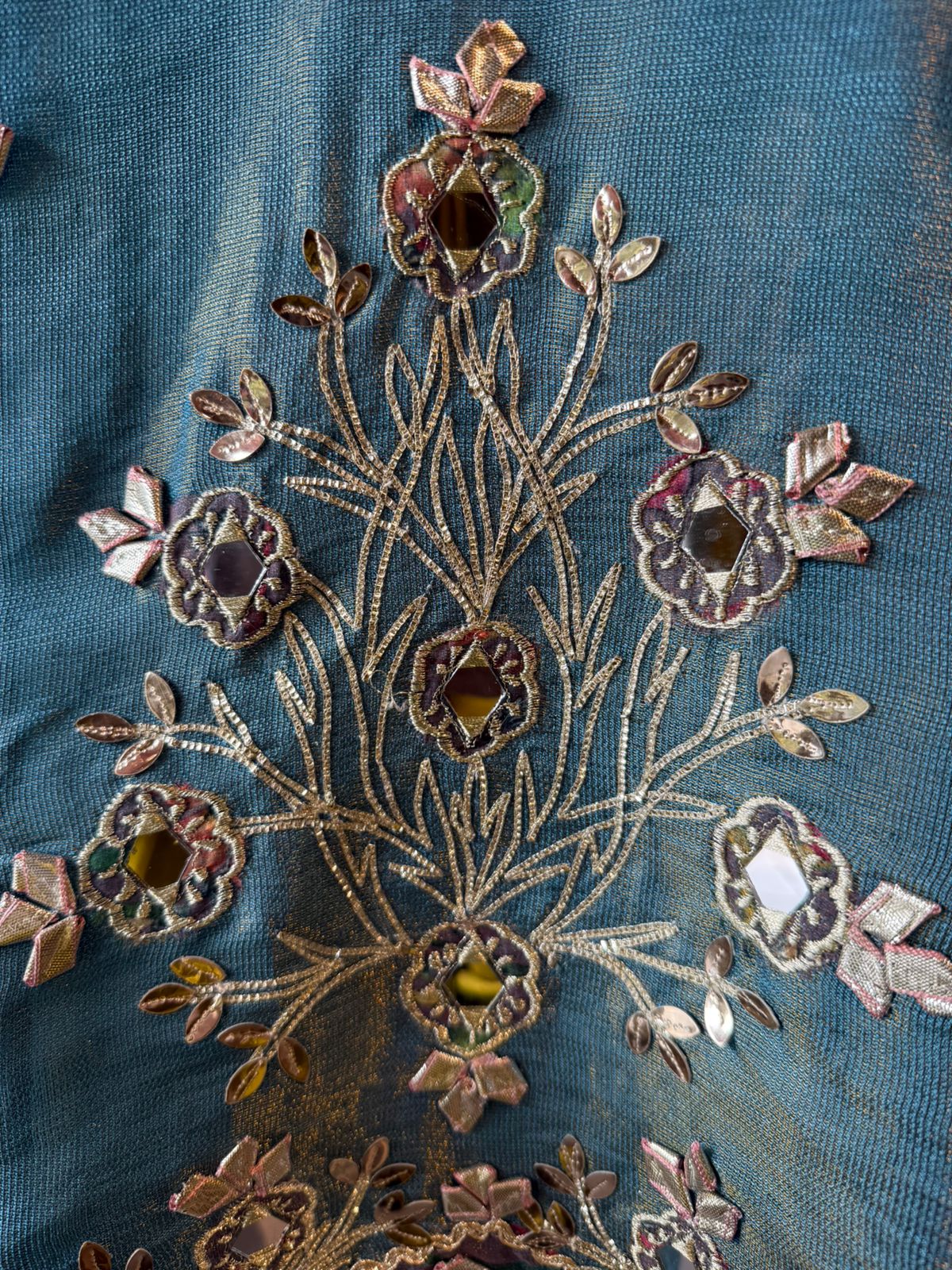 Traditional ethnic suit