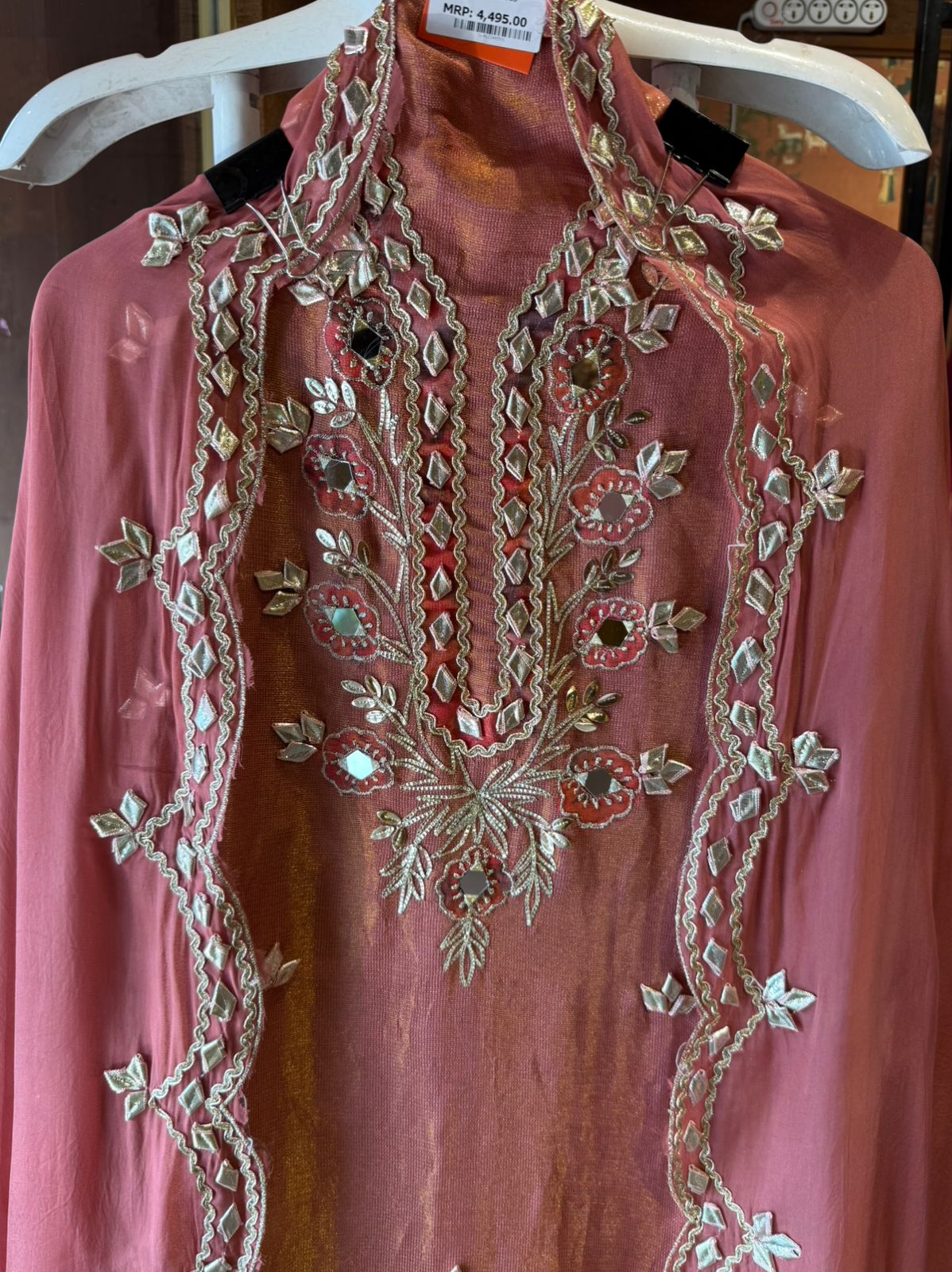 Traditional ethnic suit
