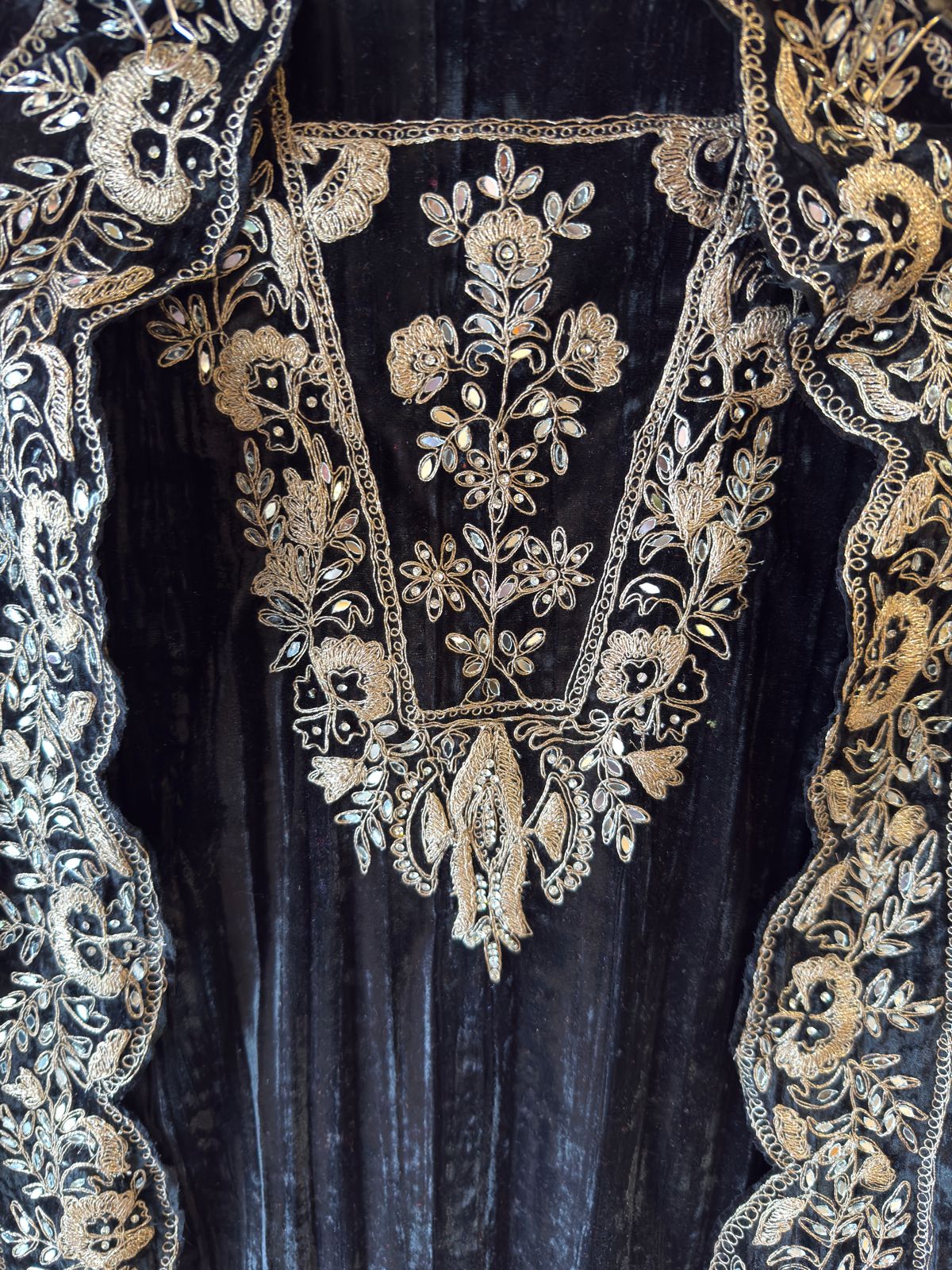 Crushed velvet unstitched Shirt