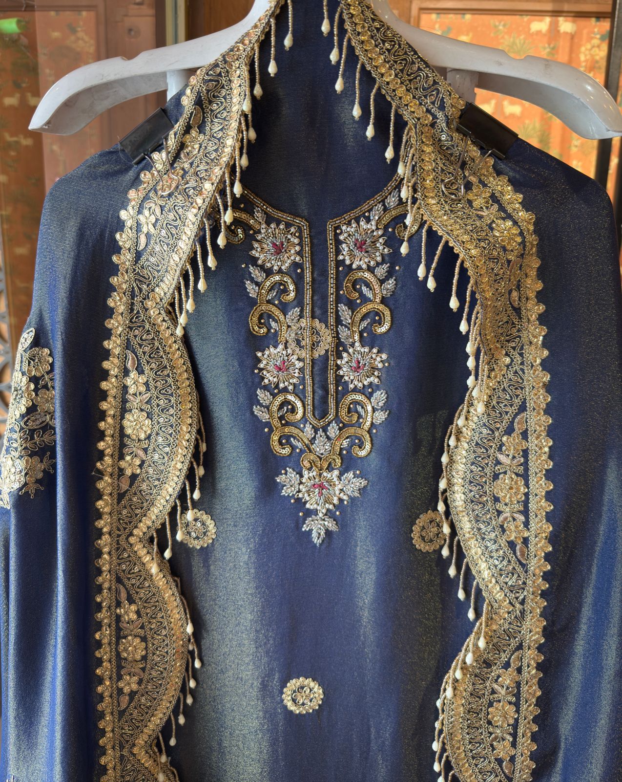 Traditional ethnic suit On Shimmer