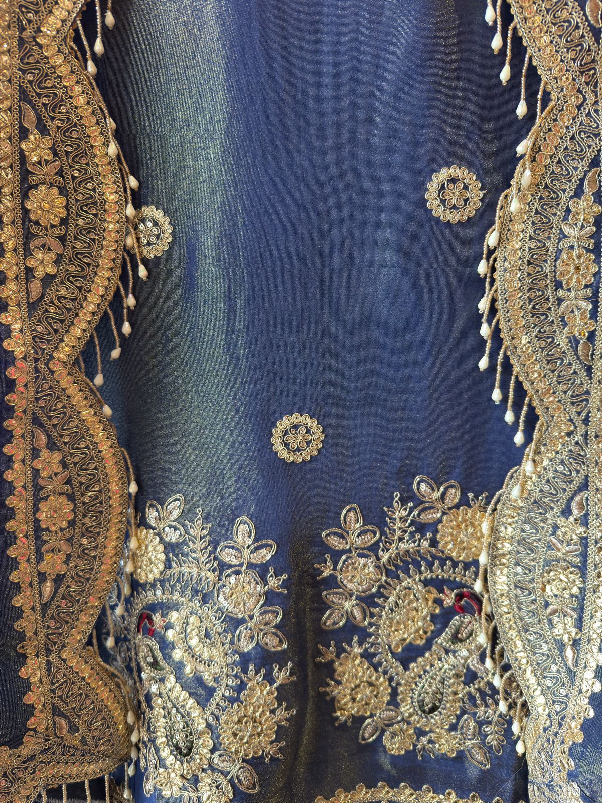 Traditional ethnic suit On Shimmer