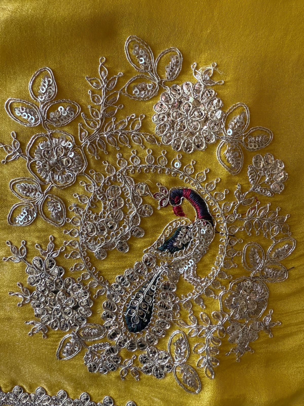 Traditional ethnic suit On Shimmer