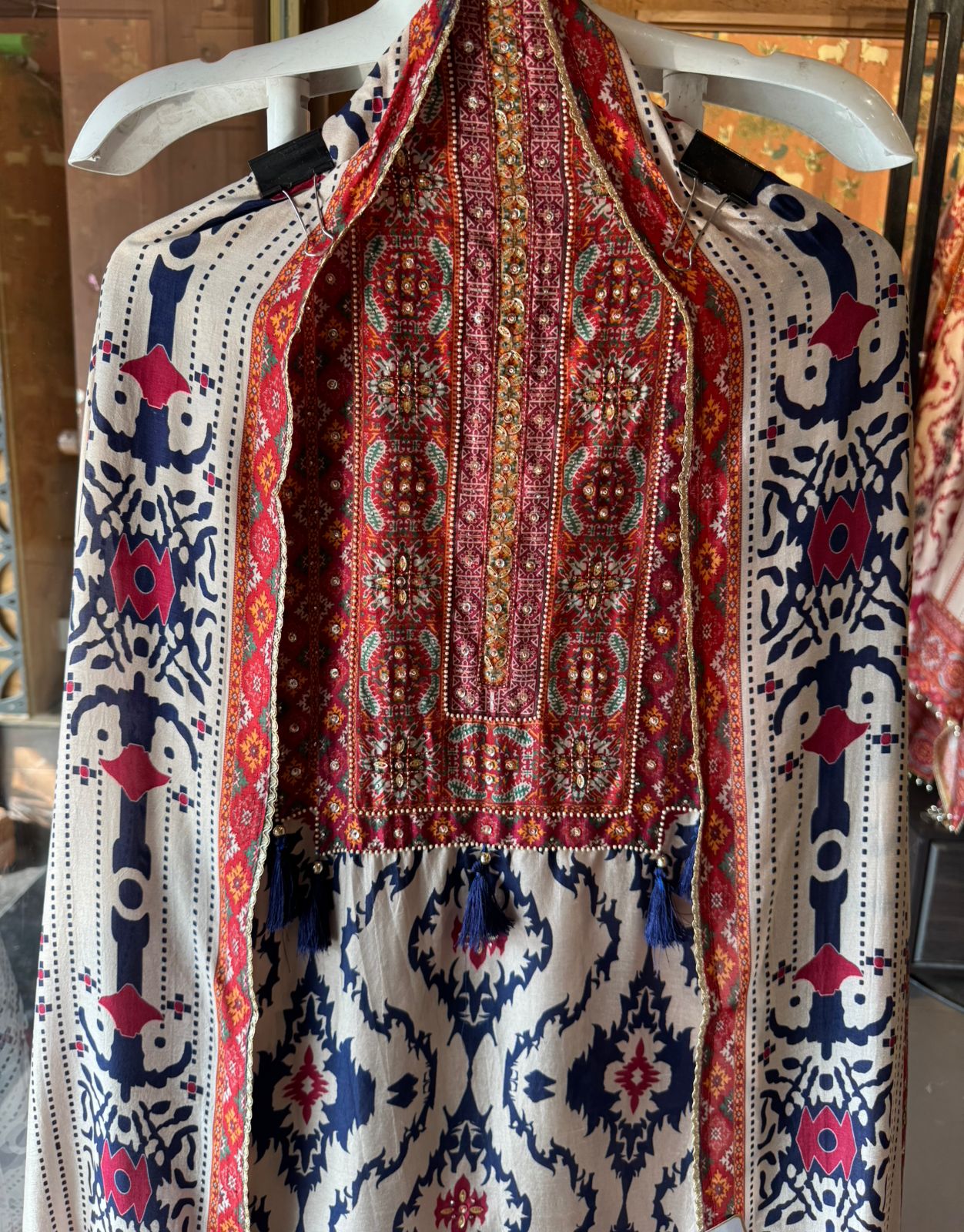 Ikat-inspired black motifs