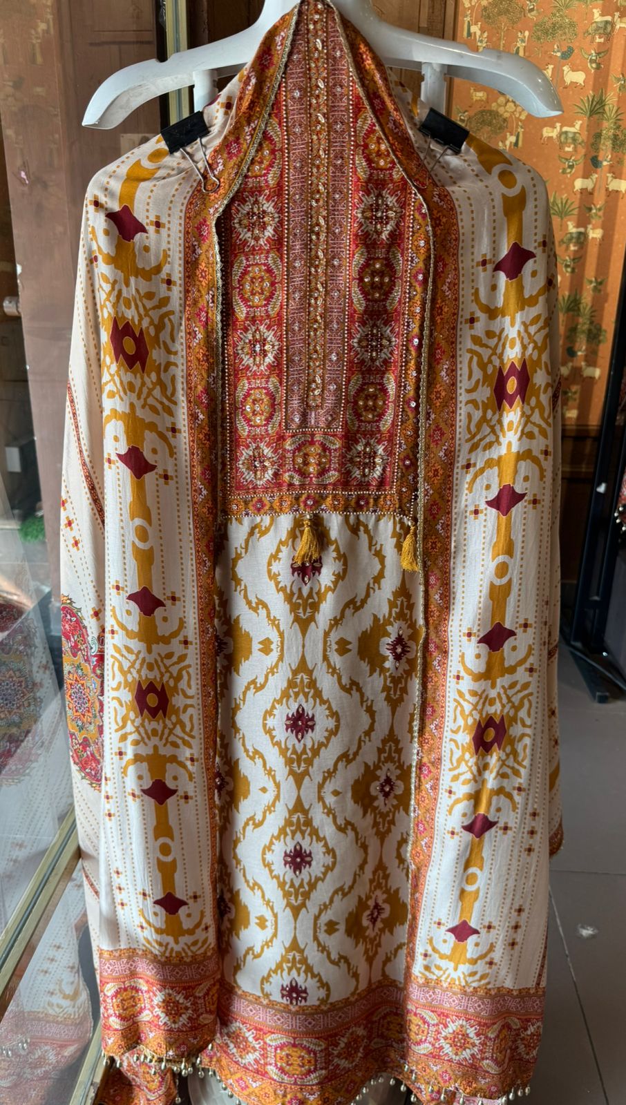 Ikat-inspired black motifs