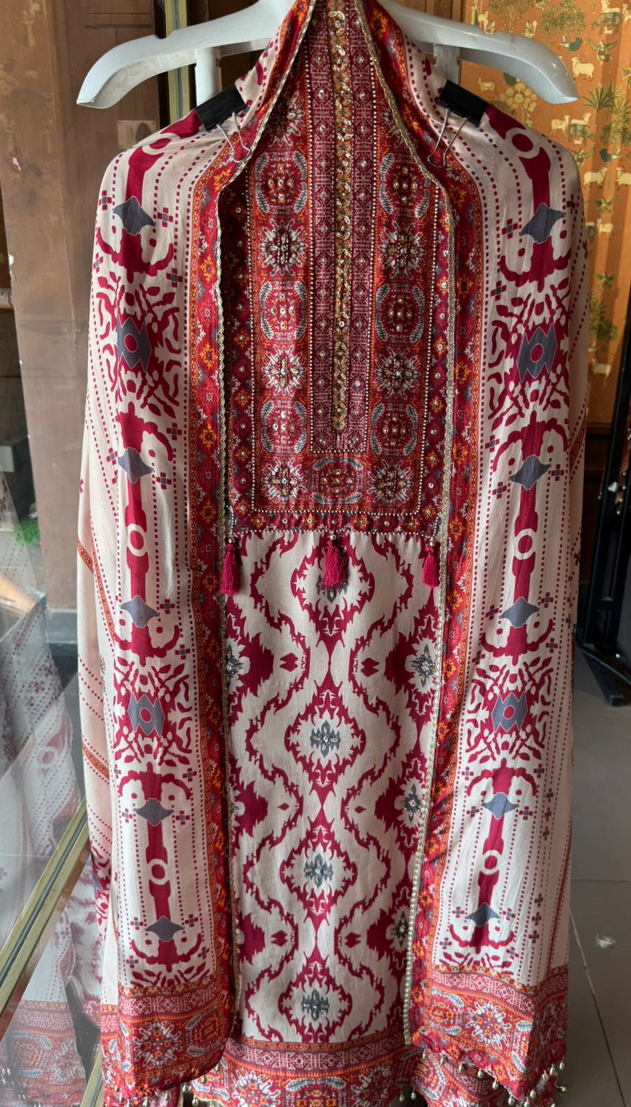 Ikat-inspired black motifs