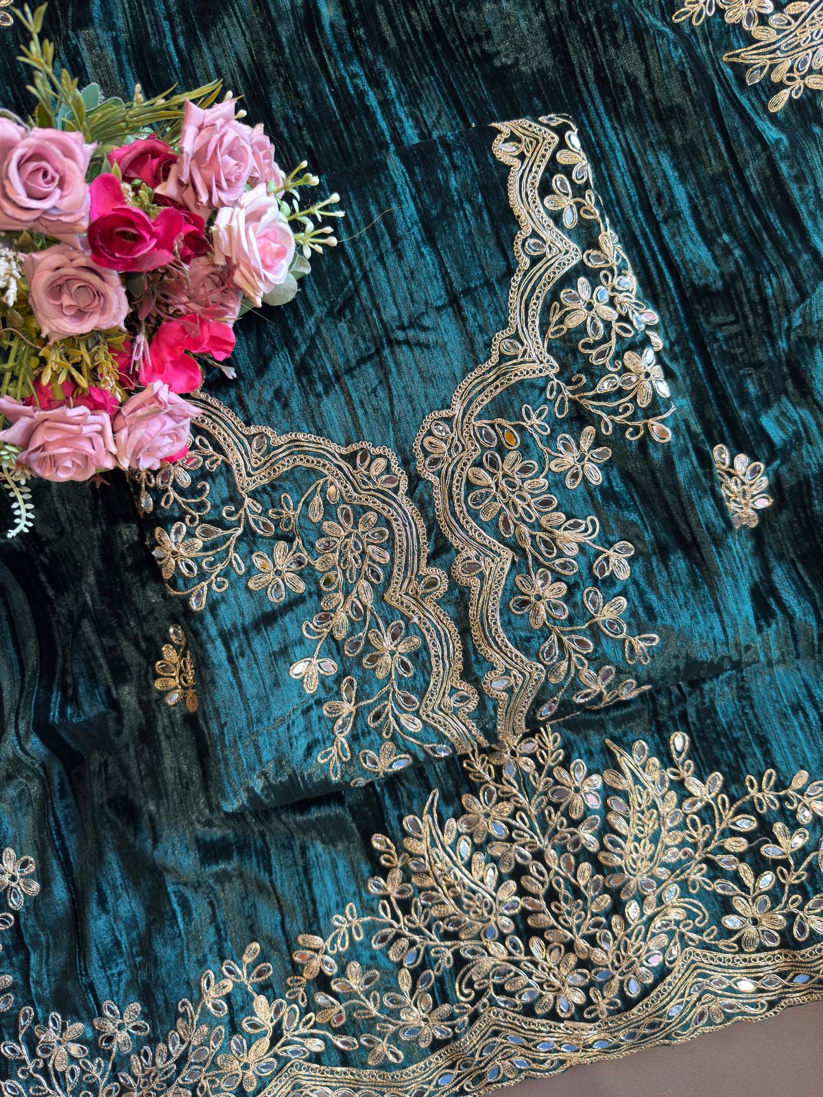 Crushed Velvet Unstitched Suits